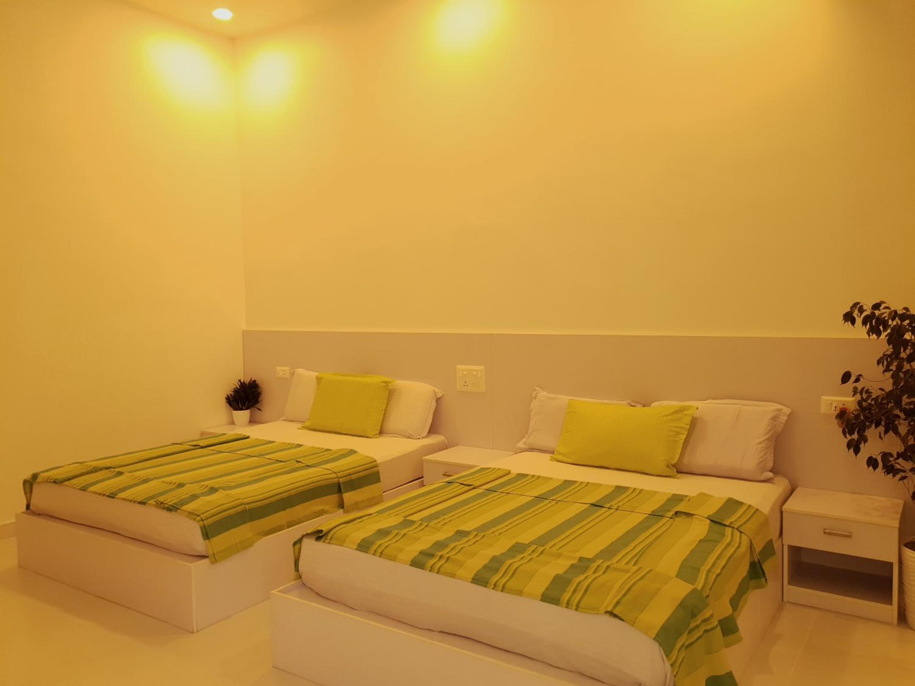 Classic Quadruple Room