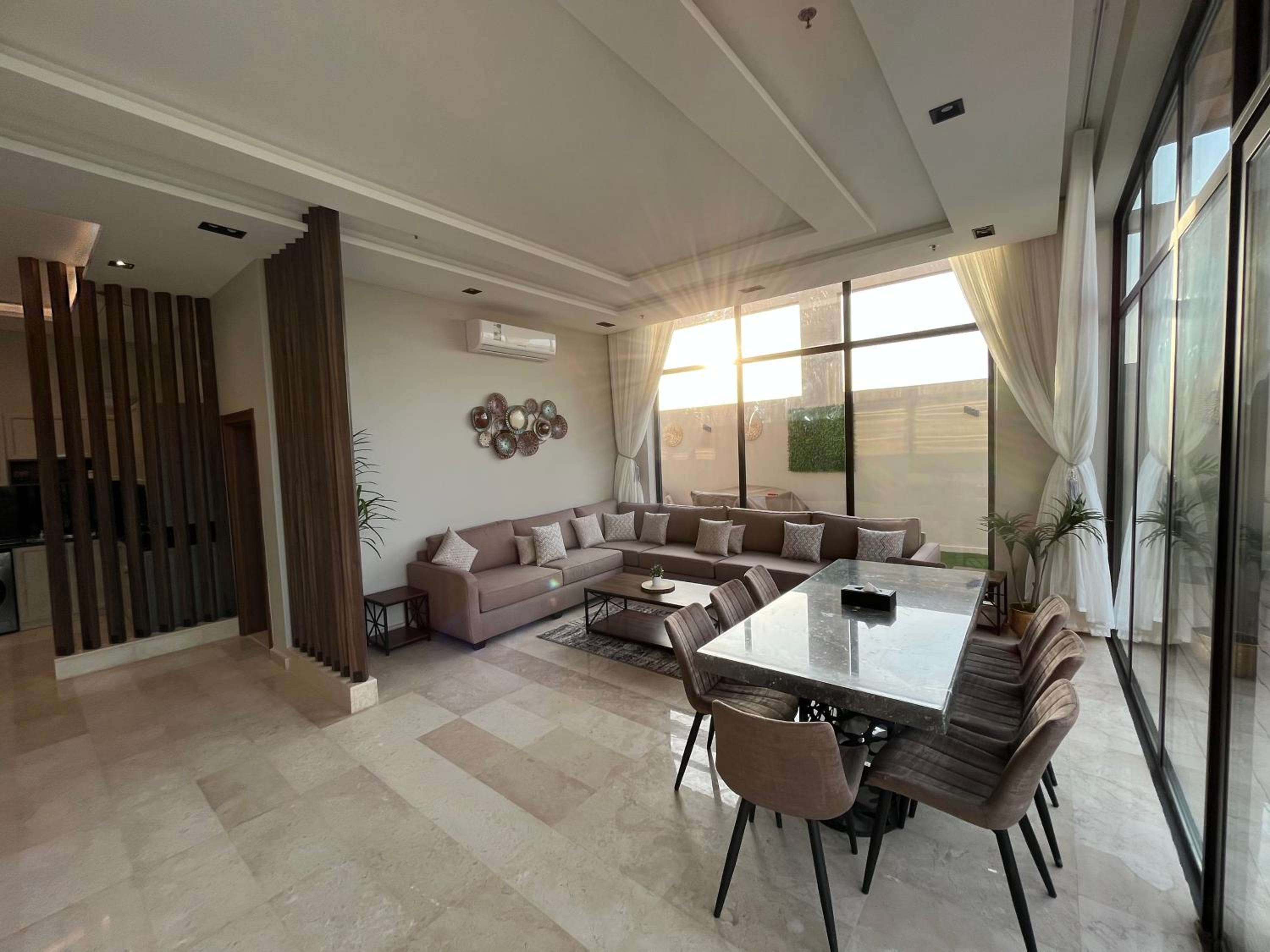 Two-Bedroom Villa - Photo 94