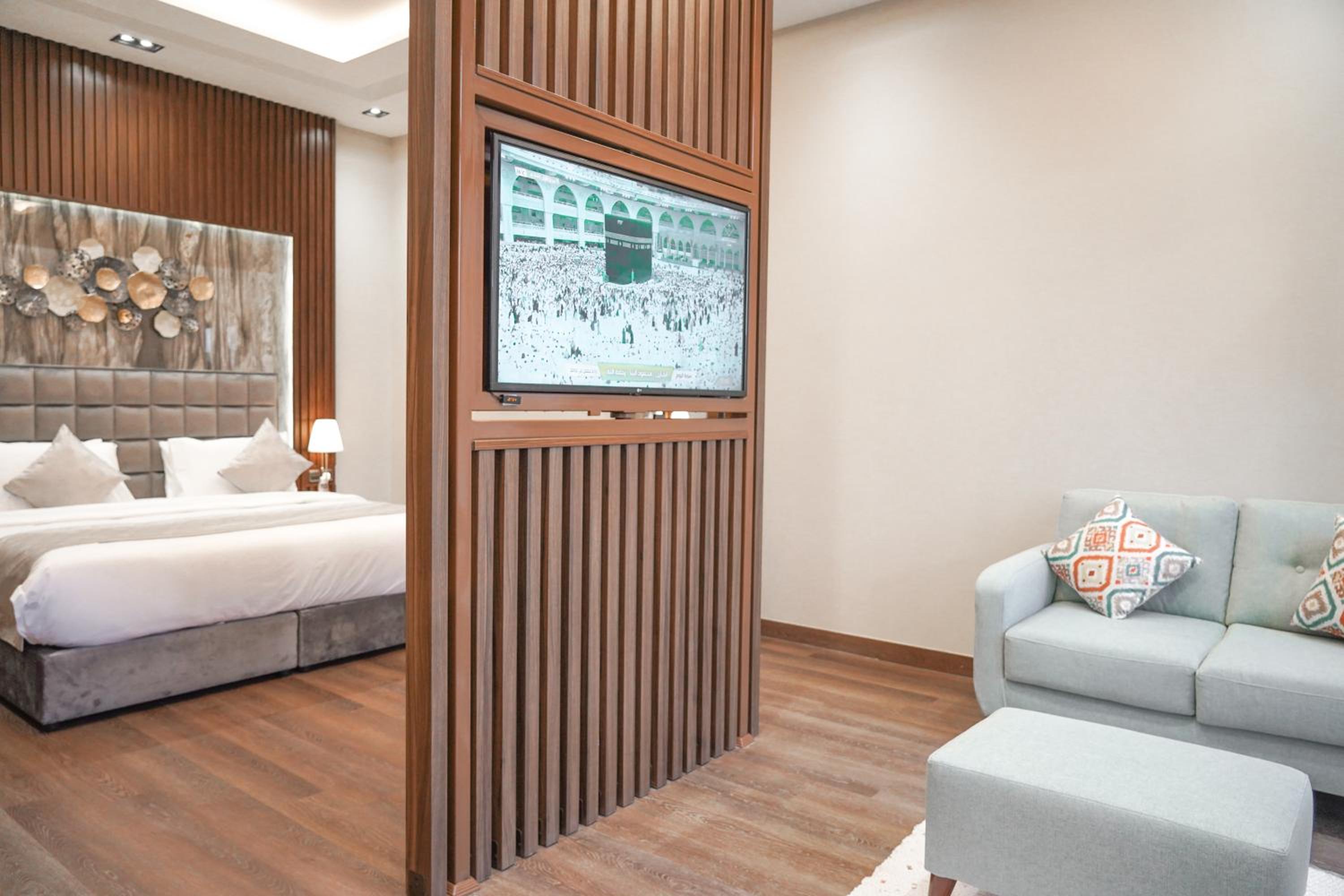 One-Bedroom Villa - Photo 28