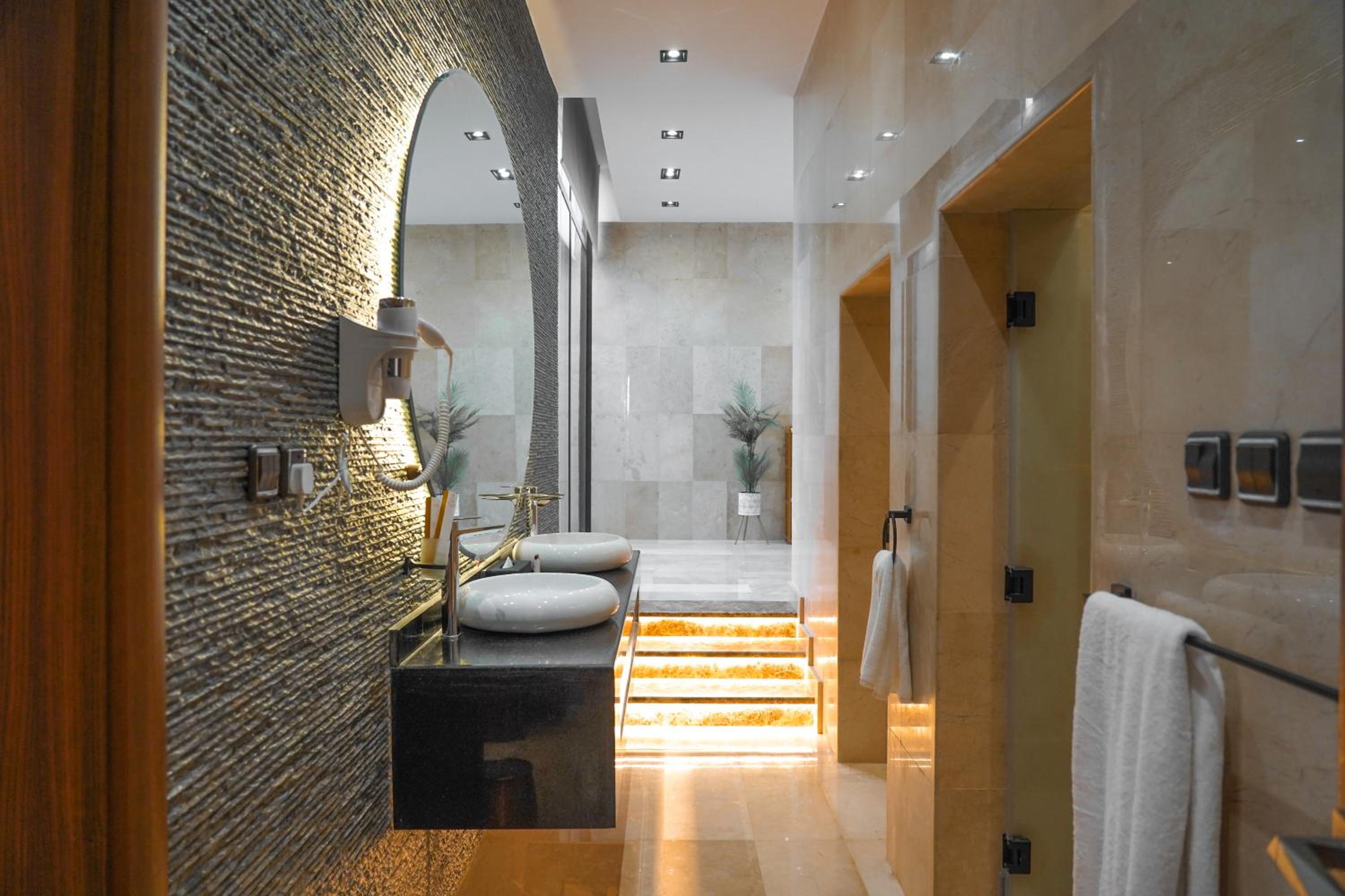 One-Bedroom Villa - Photo 26