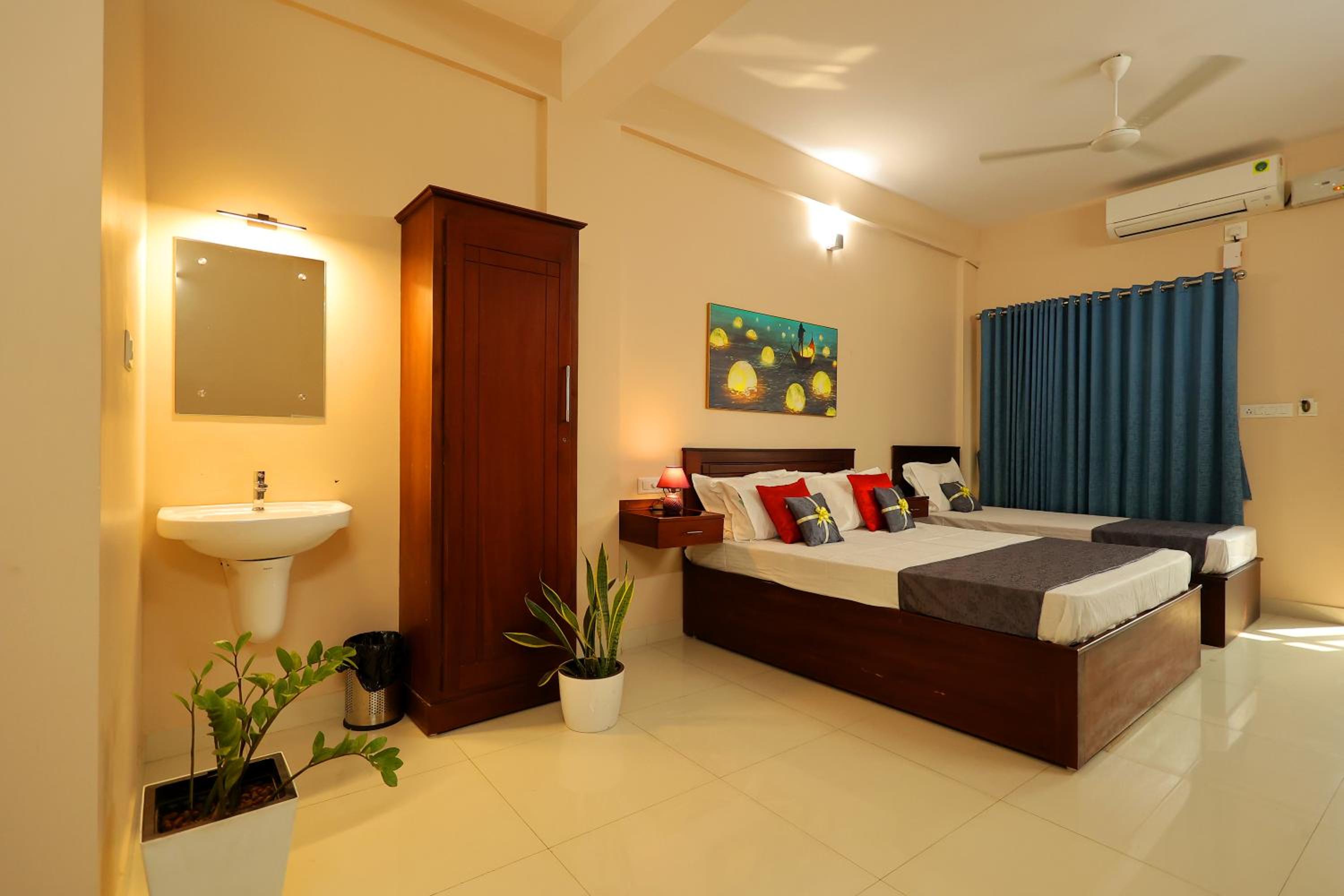 Deluxe Quadruple Room - Photo 7