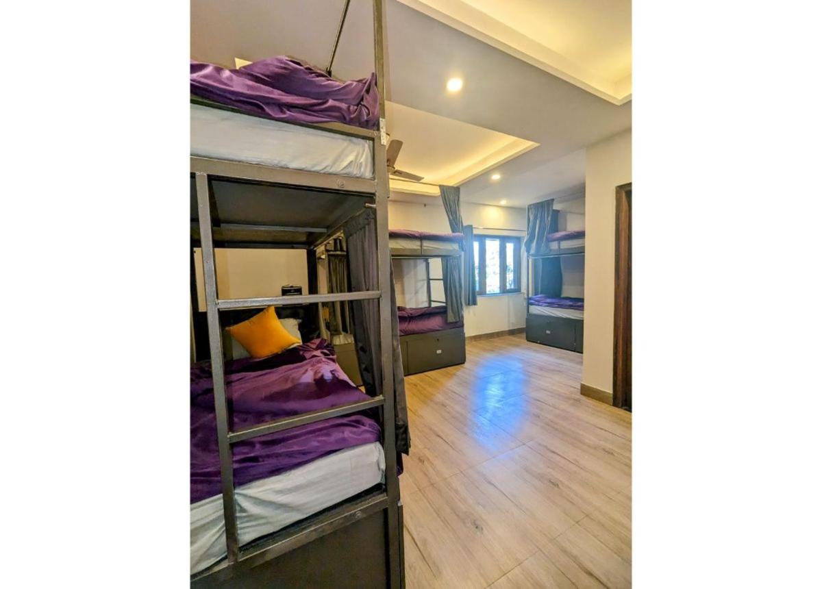 6-Bed Mixed Dormitory Room