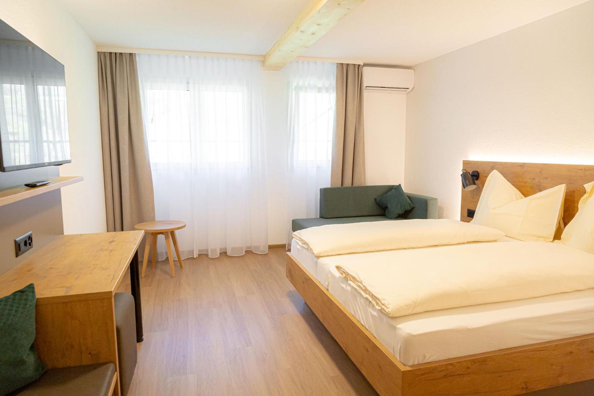 Superior Double Room - Photo 5