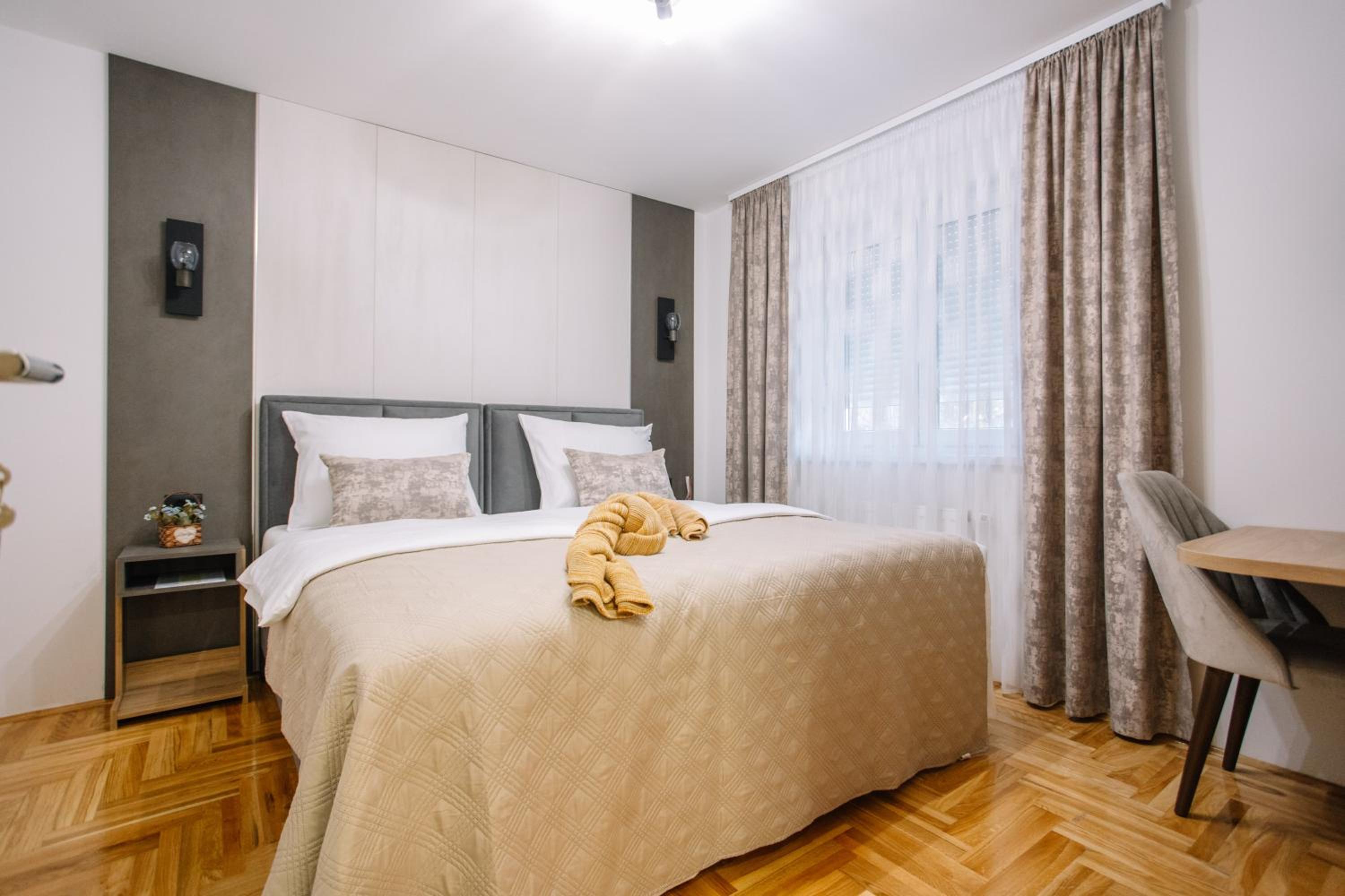 Deluxe Double or Twin Room photo 1