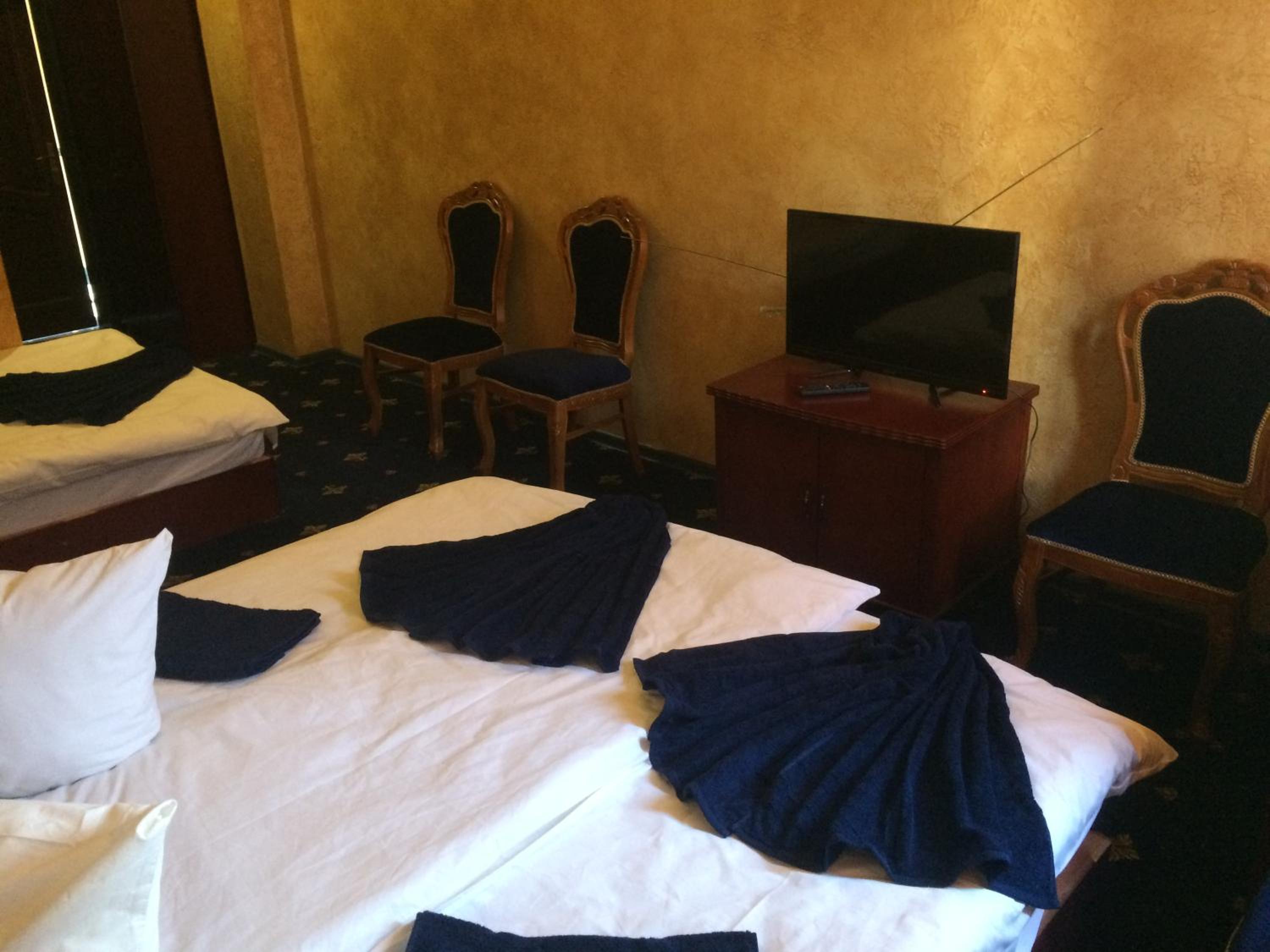 Deluxe Family Room