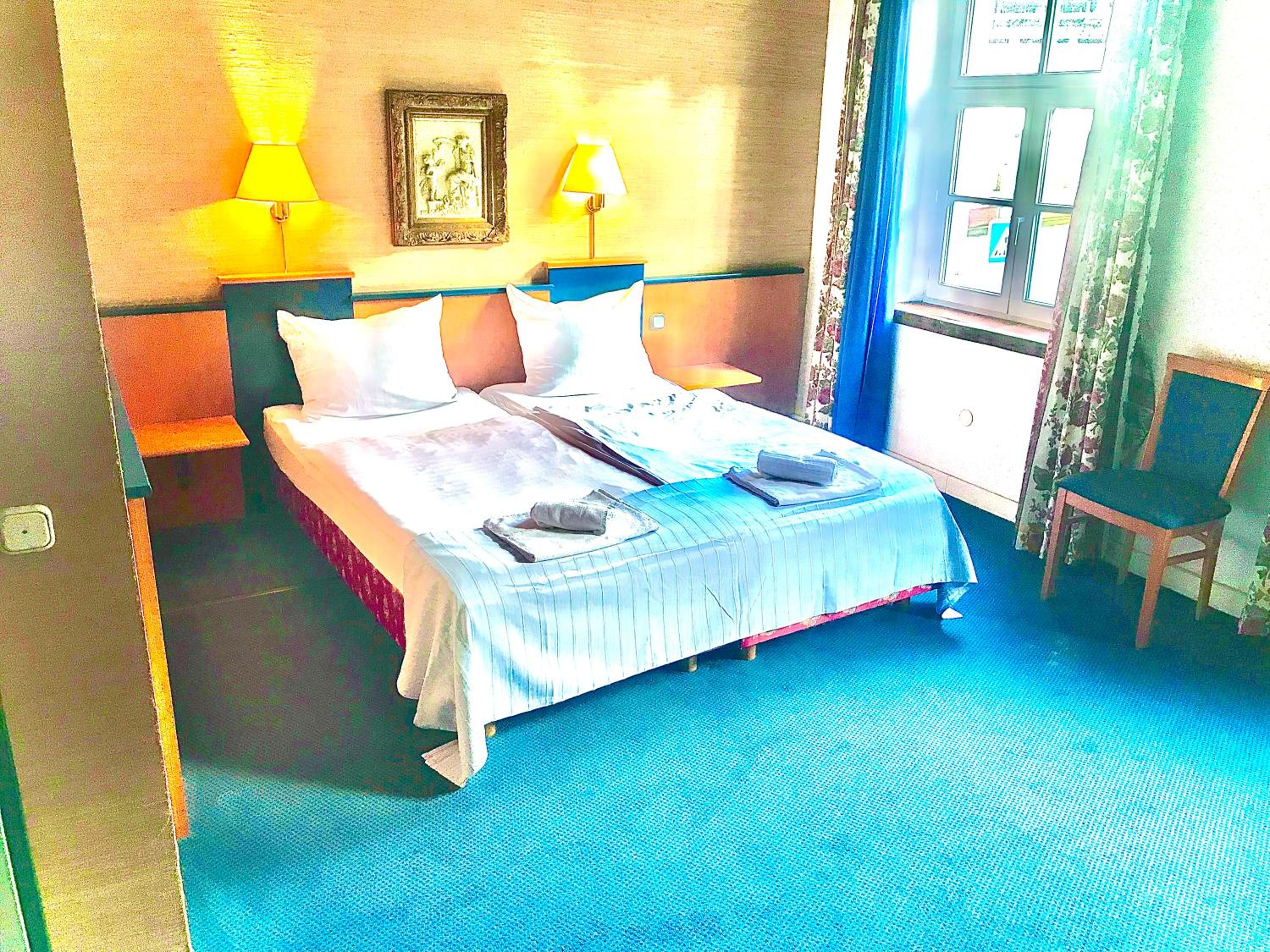 Double or Twin Room with Bathroom photo 2