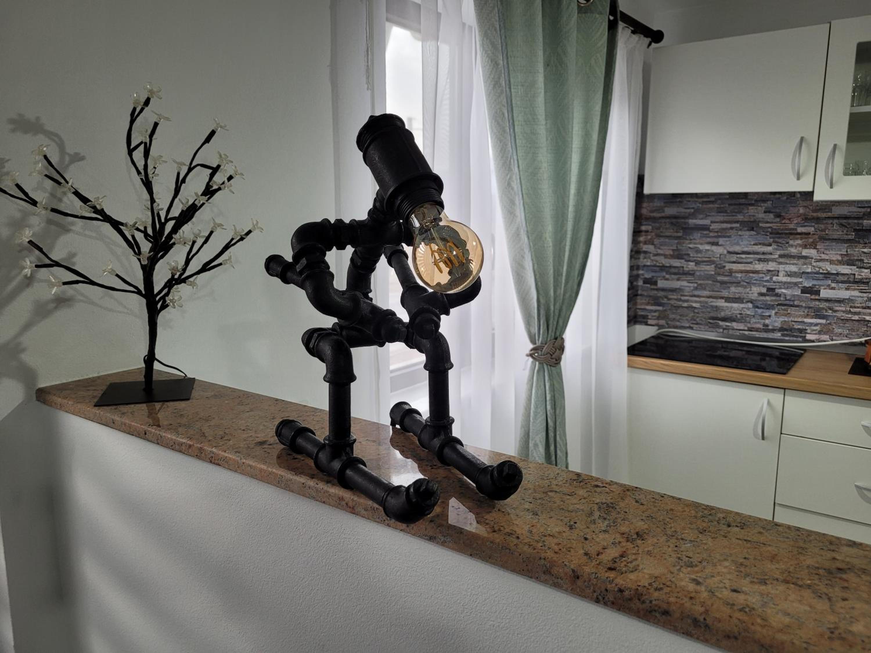 One-Bedroom Apartment - Photo 12