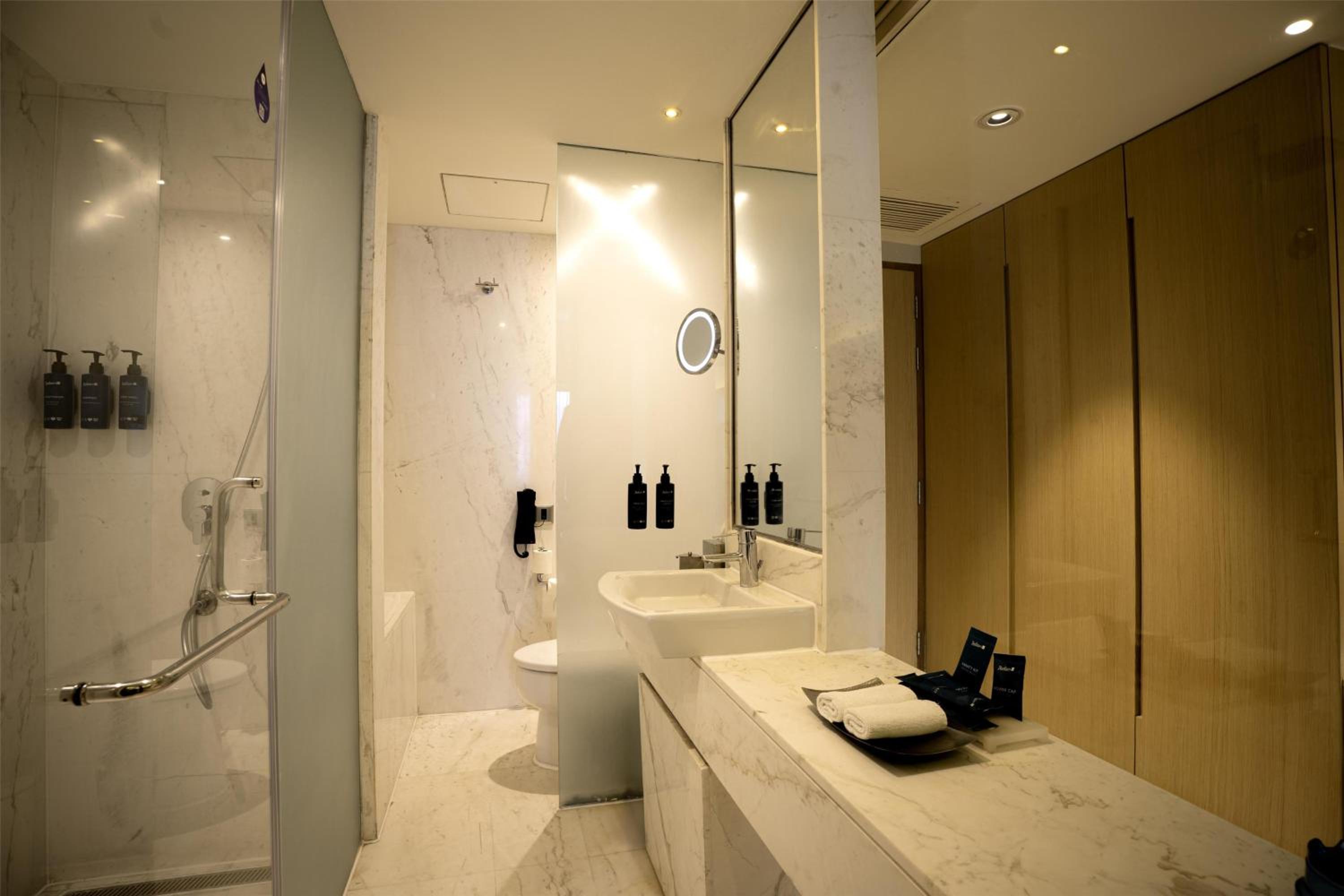 Day Use Room