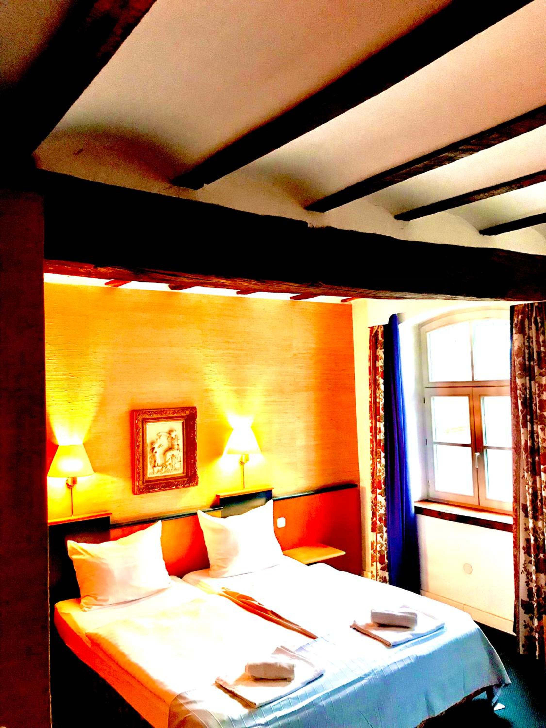Double or Twin Room with Bathroom photo 3