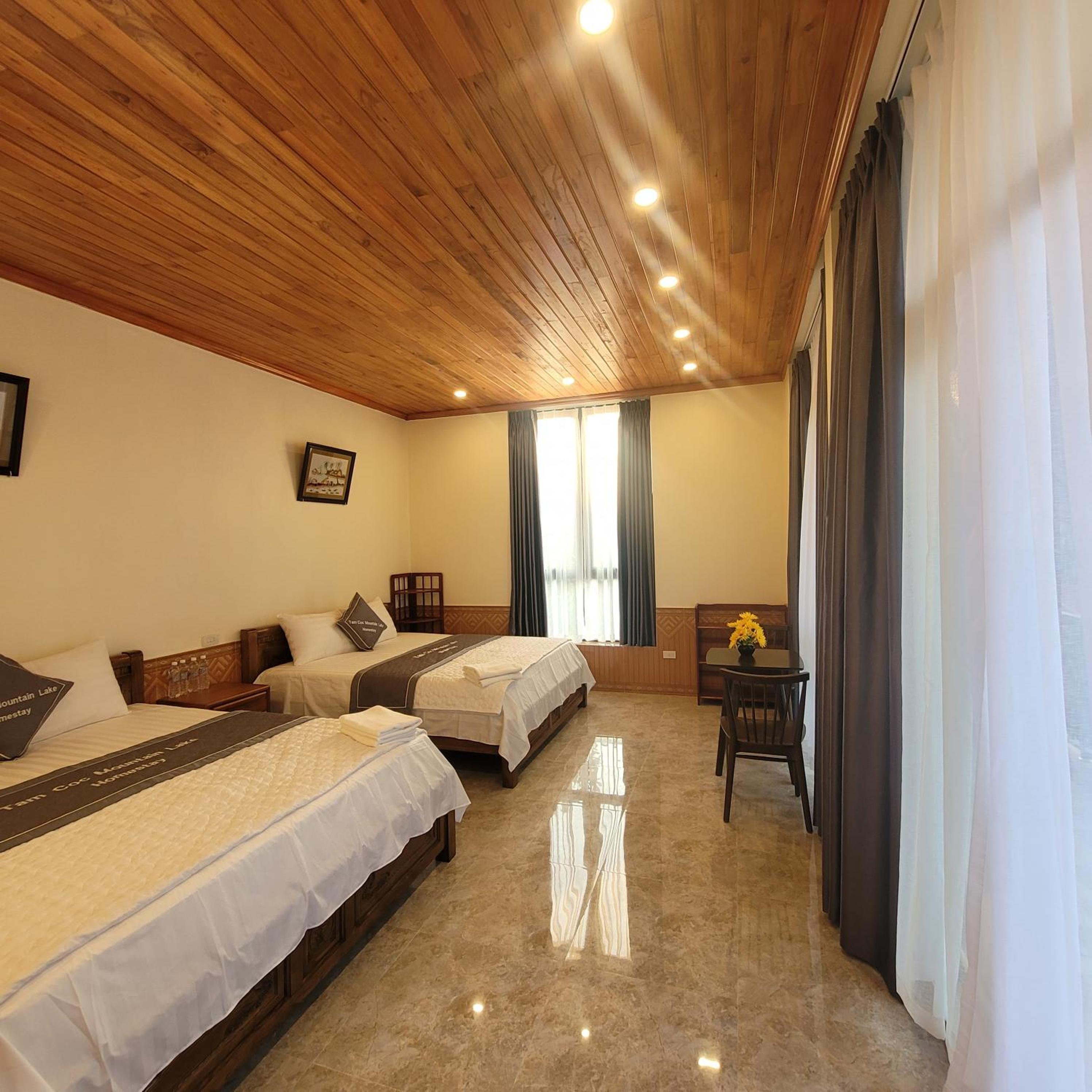 Family Suite with Balcony photo 3