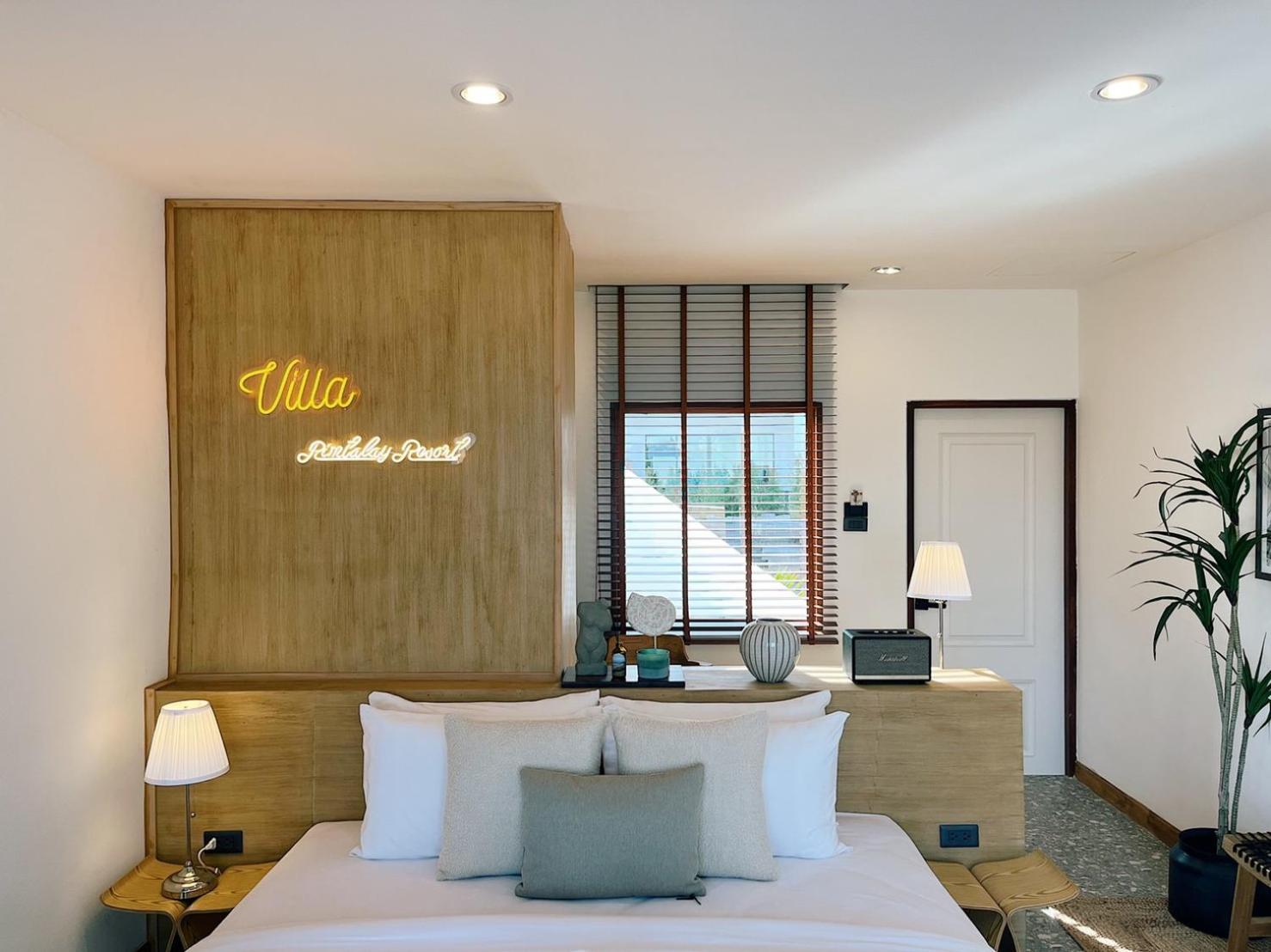 Villa with Sea View - Photo 5