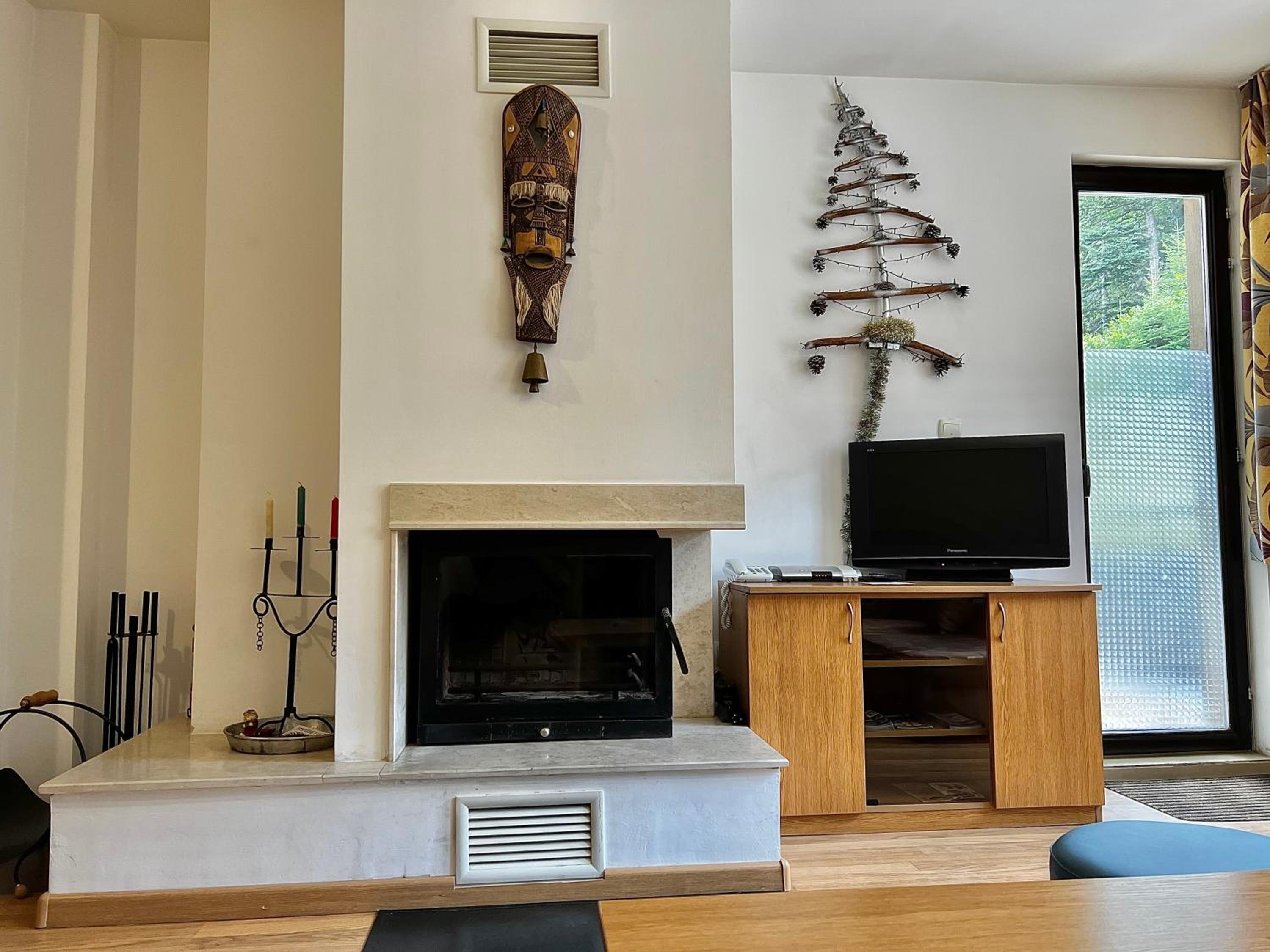 Two-Bedroom Duplex Apartment photo 3