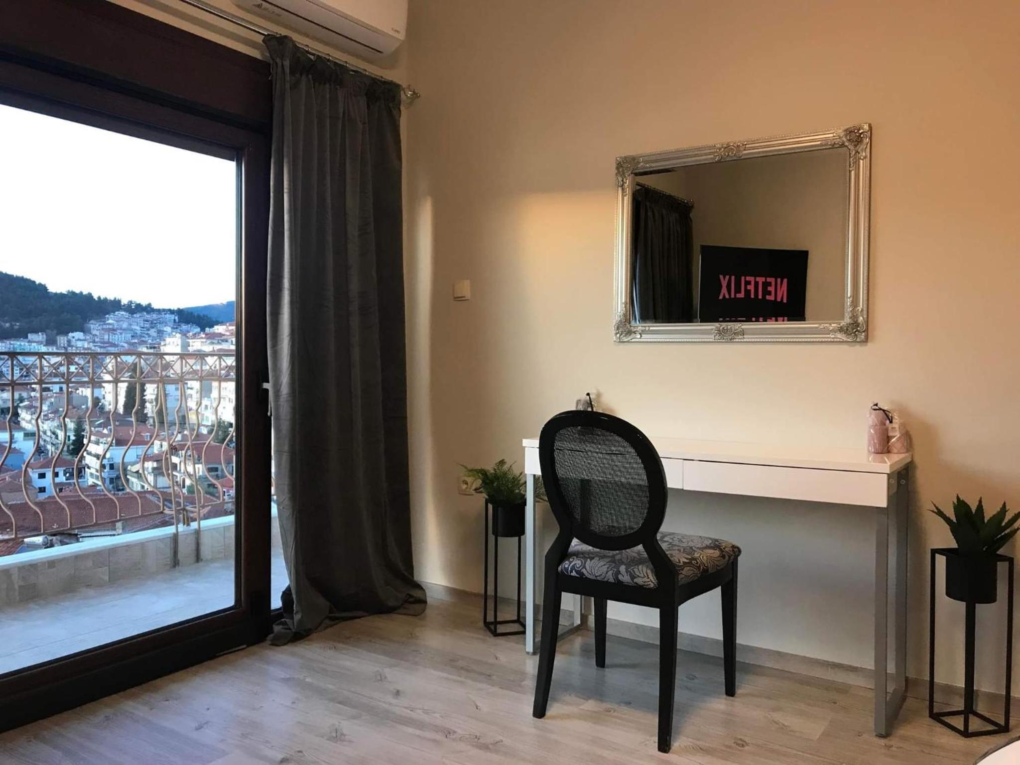 Suite with Lake View - Photo 15