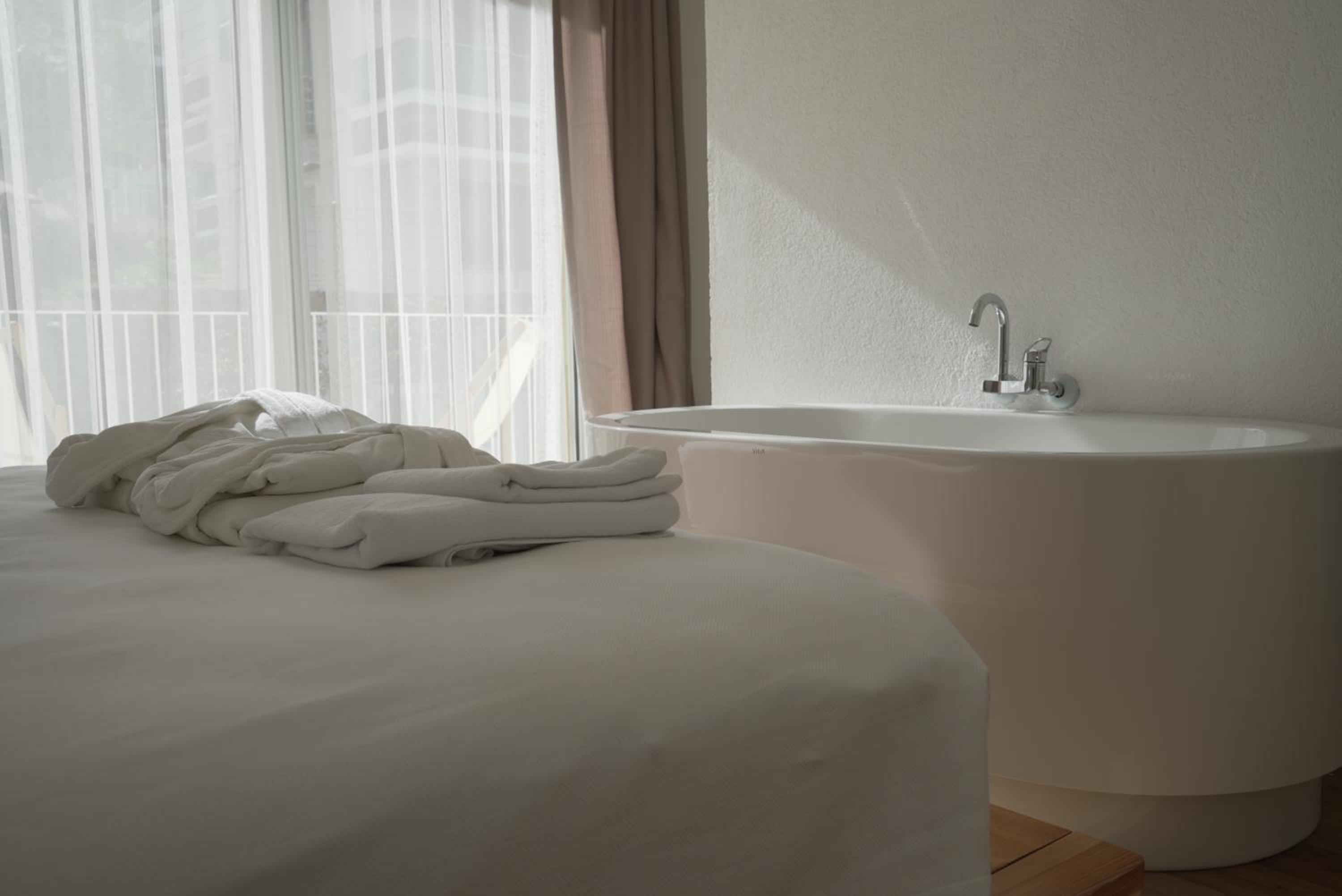 Superior Double Room - Photo 4