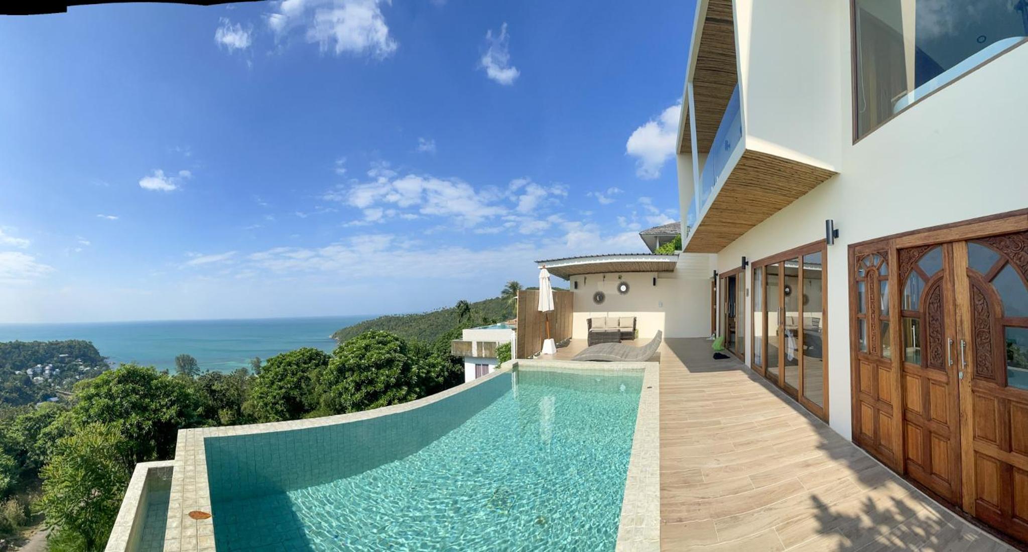 Villa with Sea View photo 3