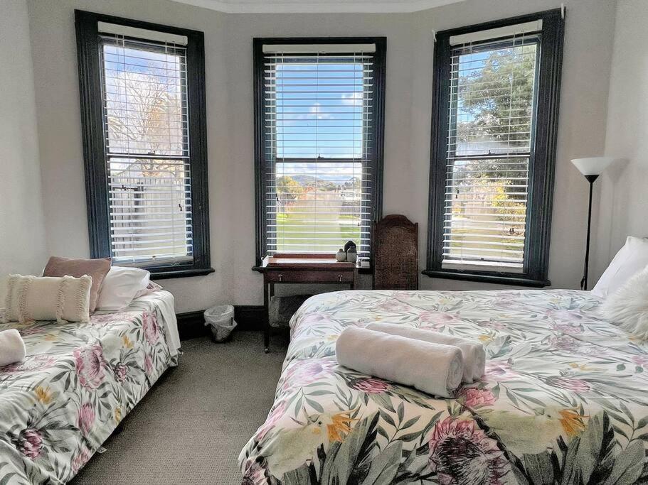 Four-Bedroom House photo 1