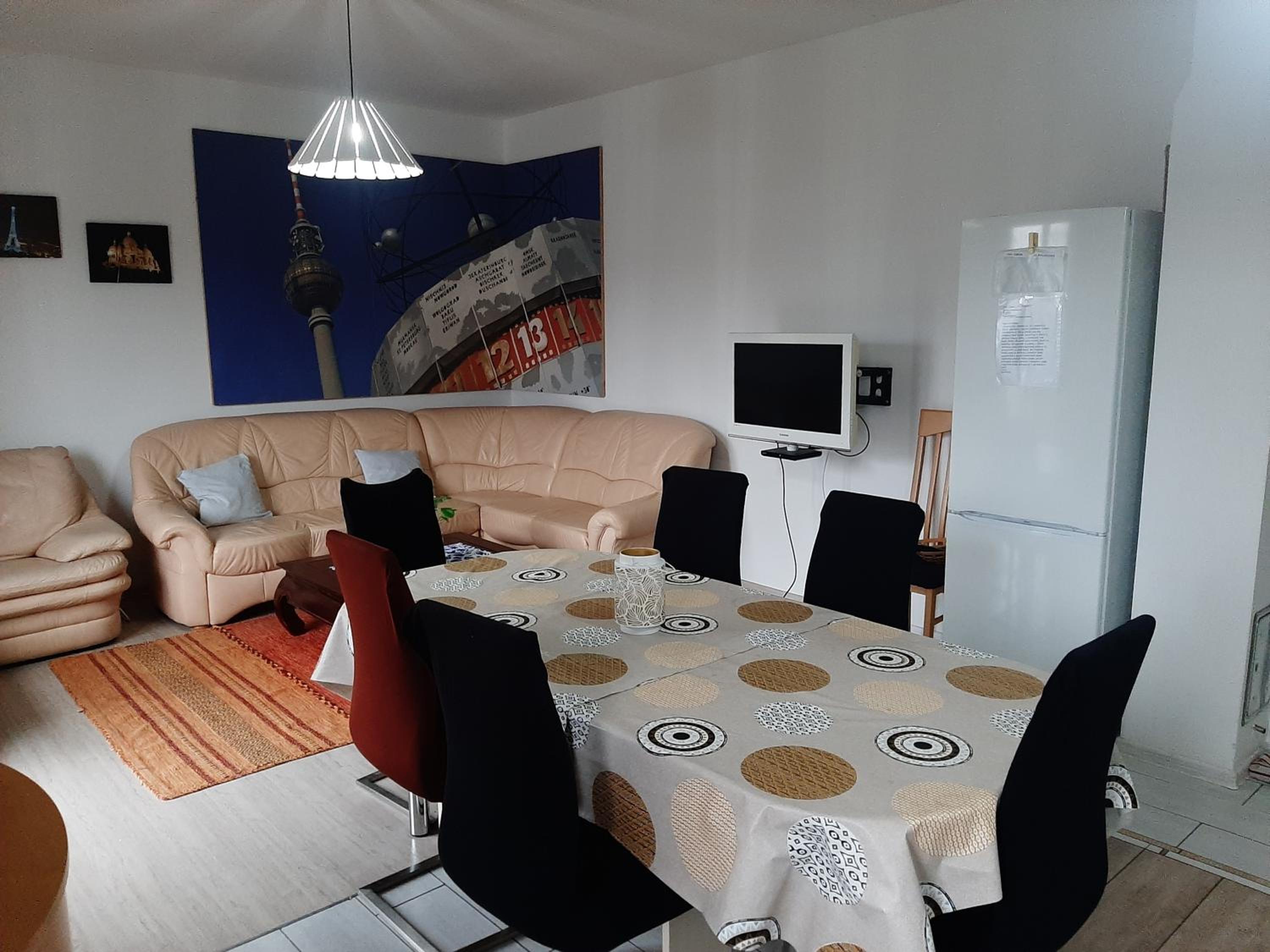 Apartment with Terrace - Photo 28