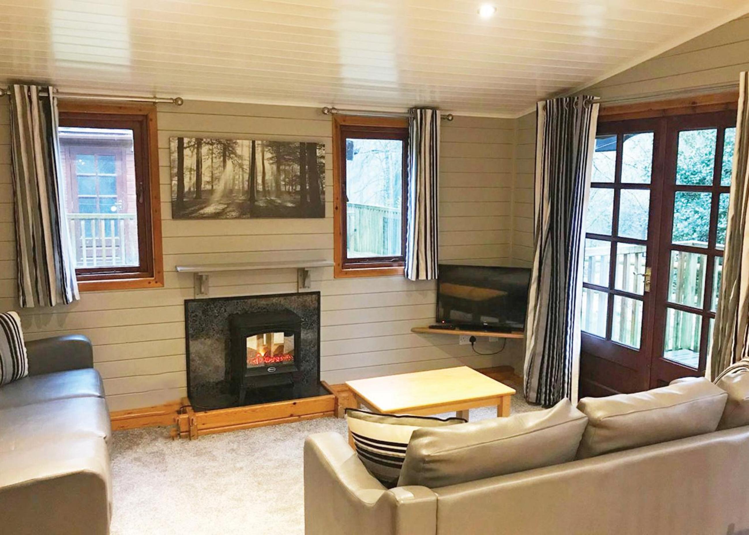 Two-Bedroom House photo 2