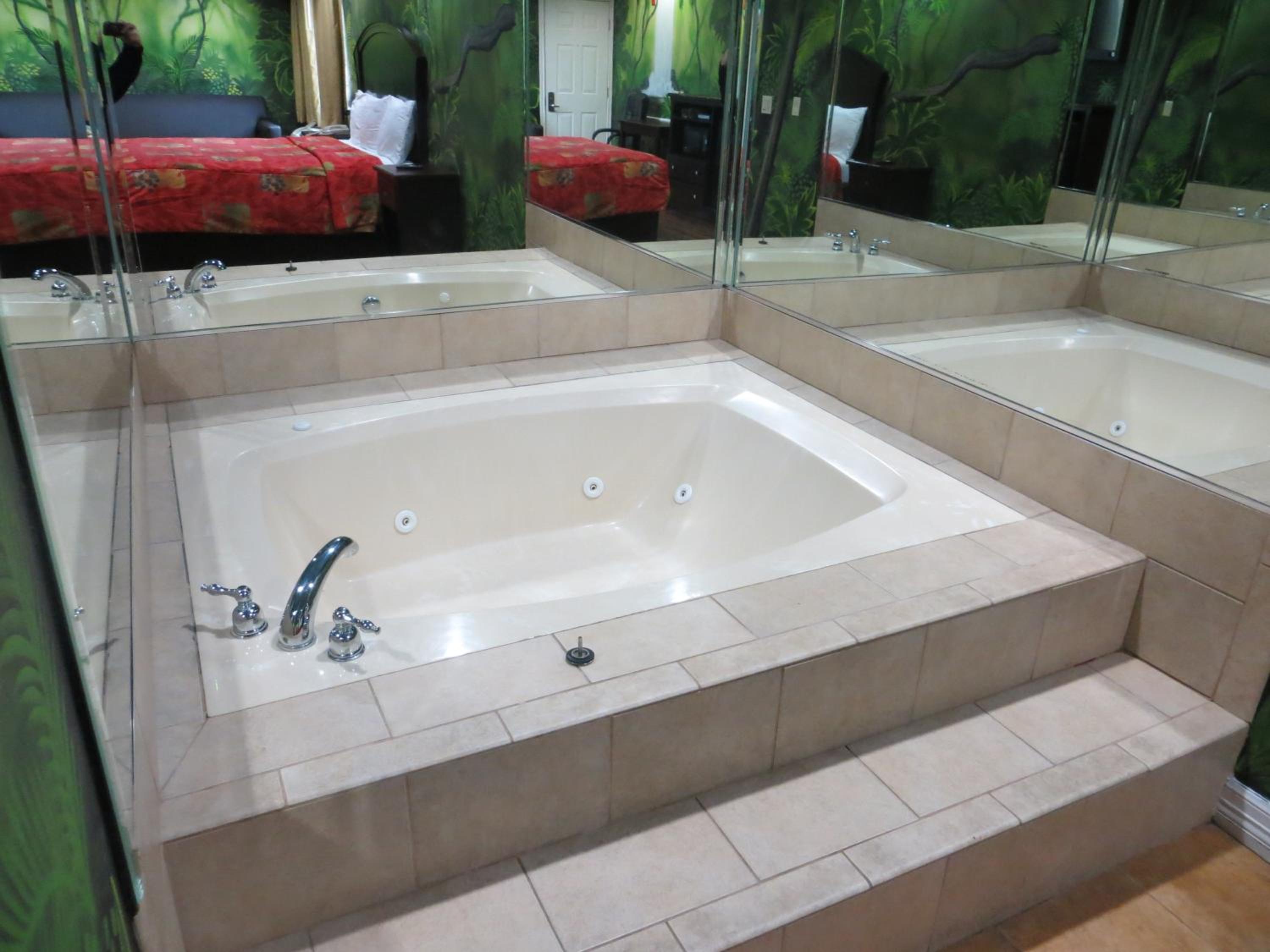 King Room with Spa Bath photo 3