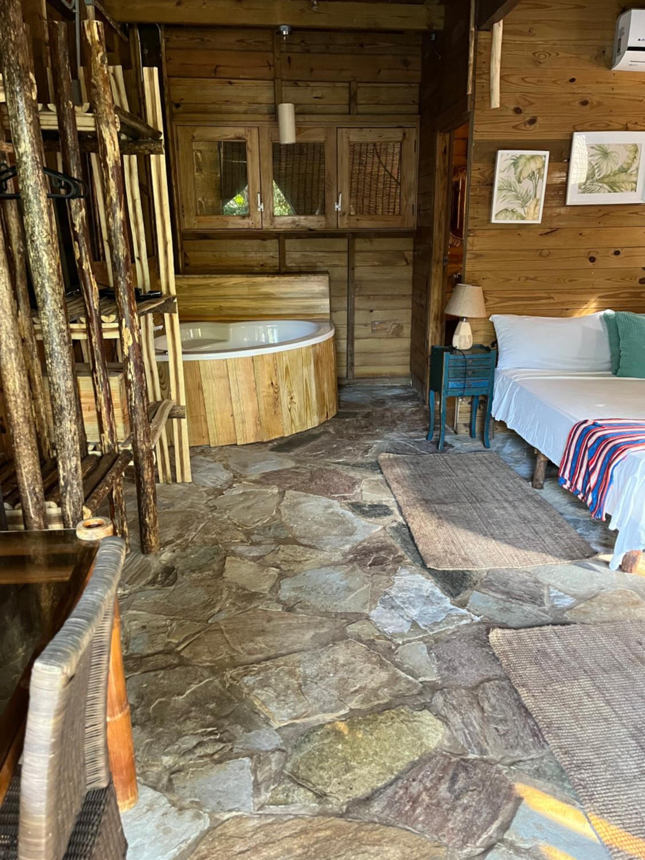 Deluxe Suite With Spa Bath photo 3