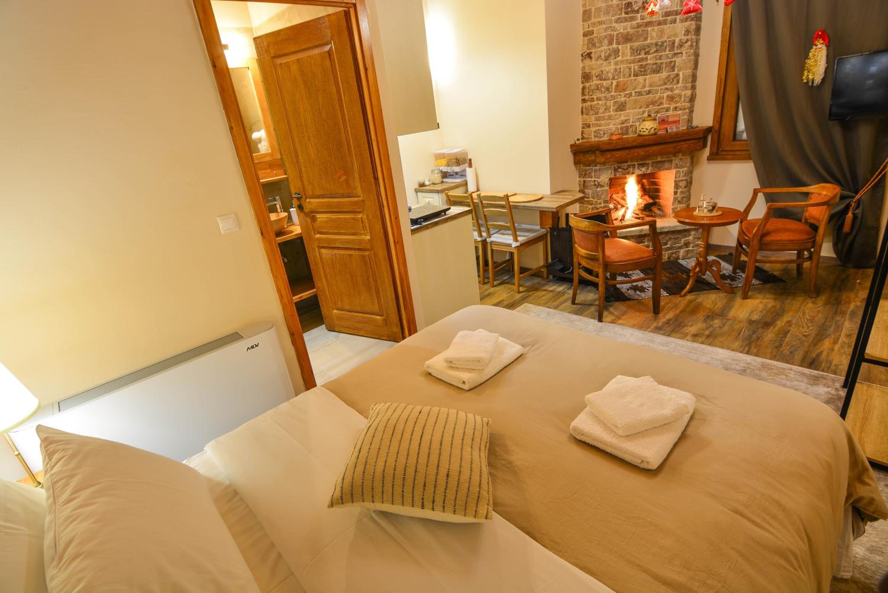 Double Room with Mountain View