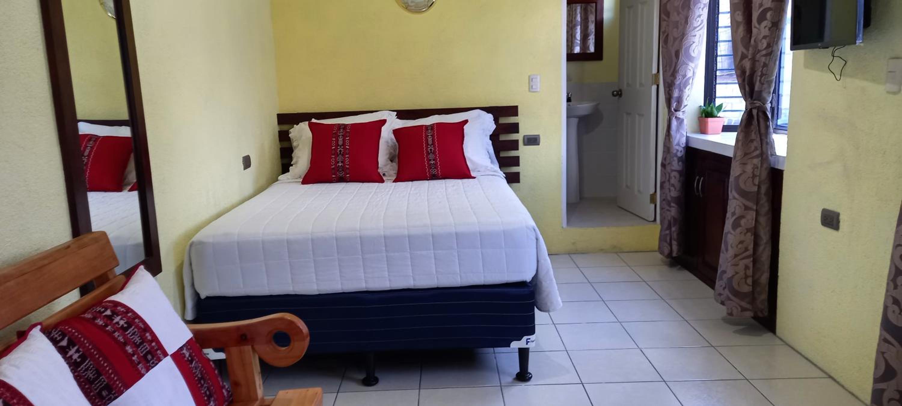 Apartment photo 1