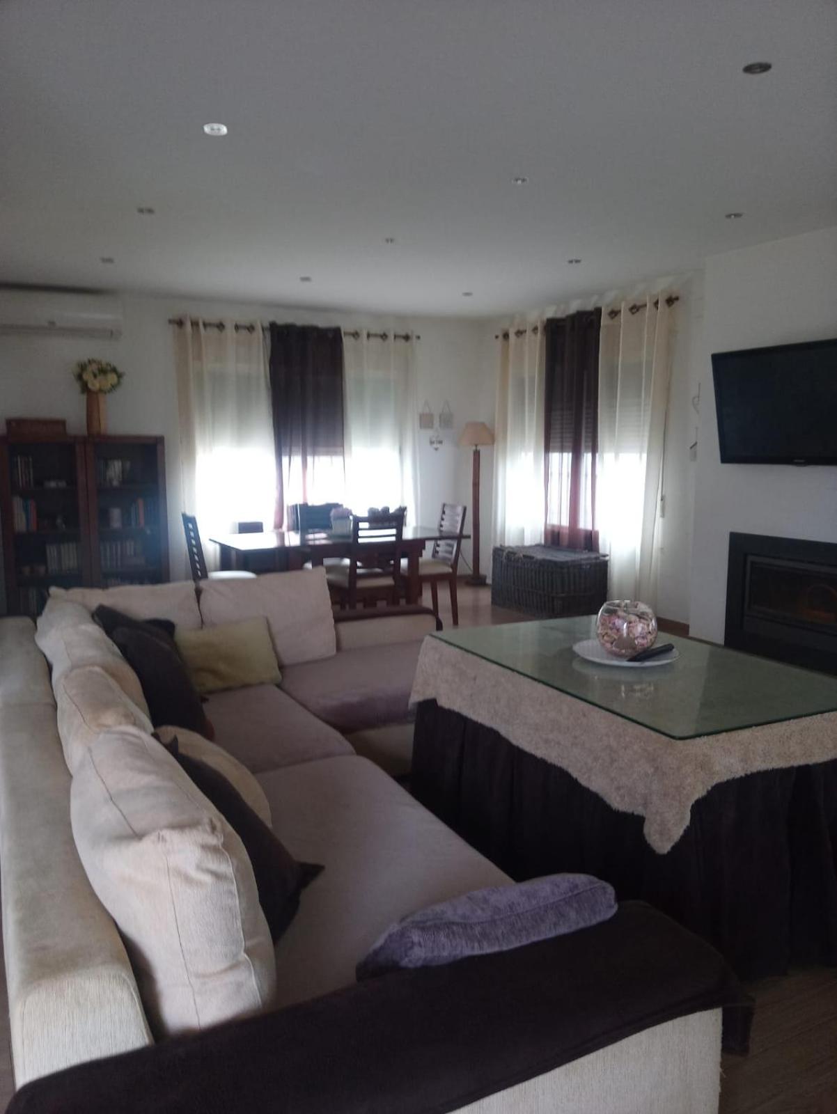 Casa de tres habitaciones