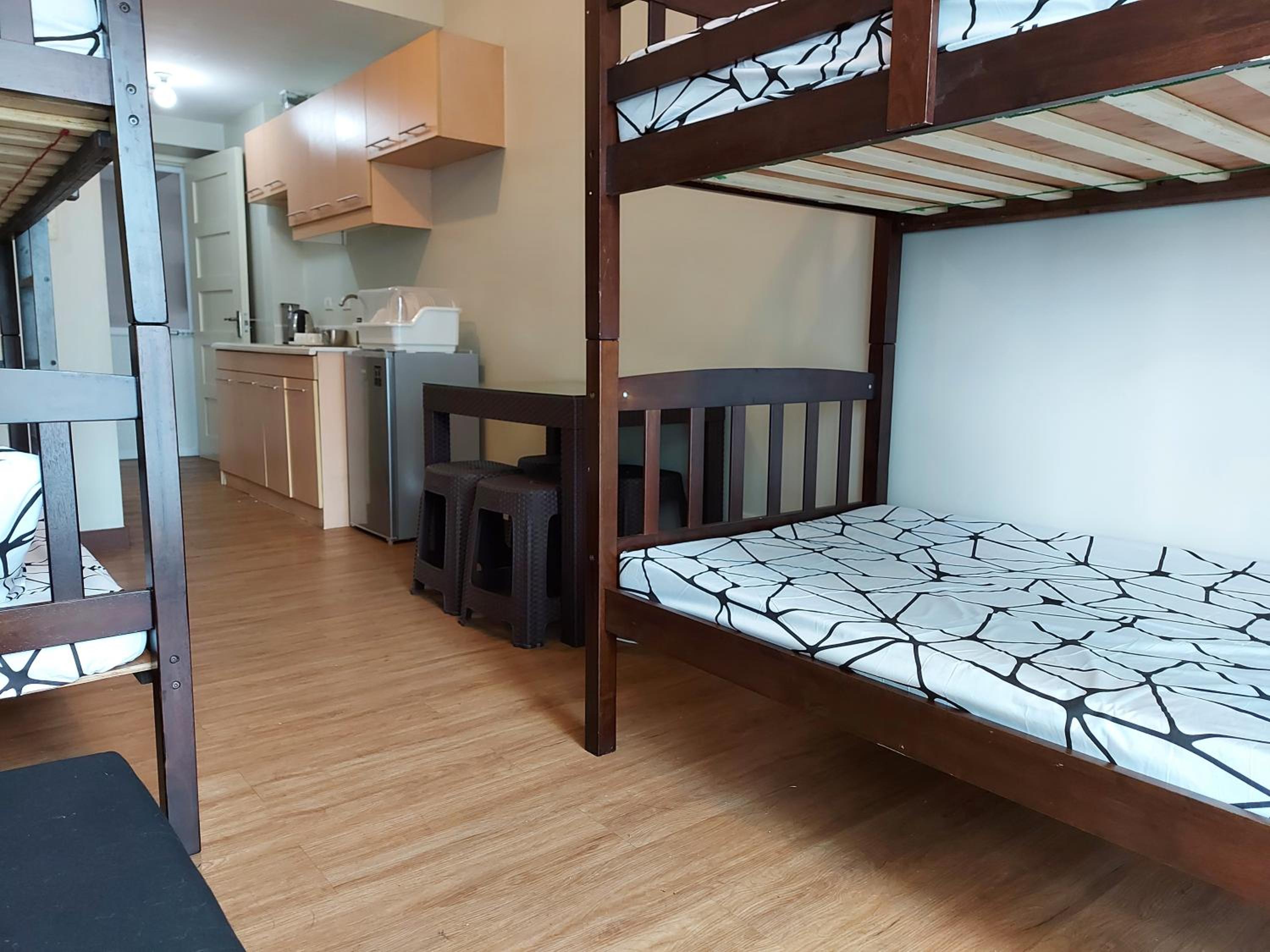 One-Bedroom Apartment - Photo 22