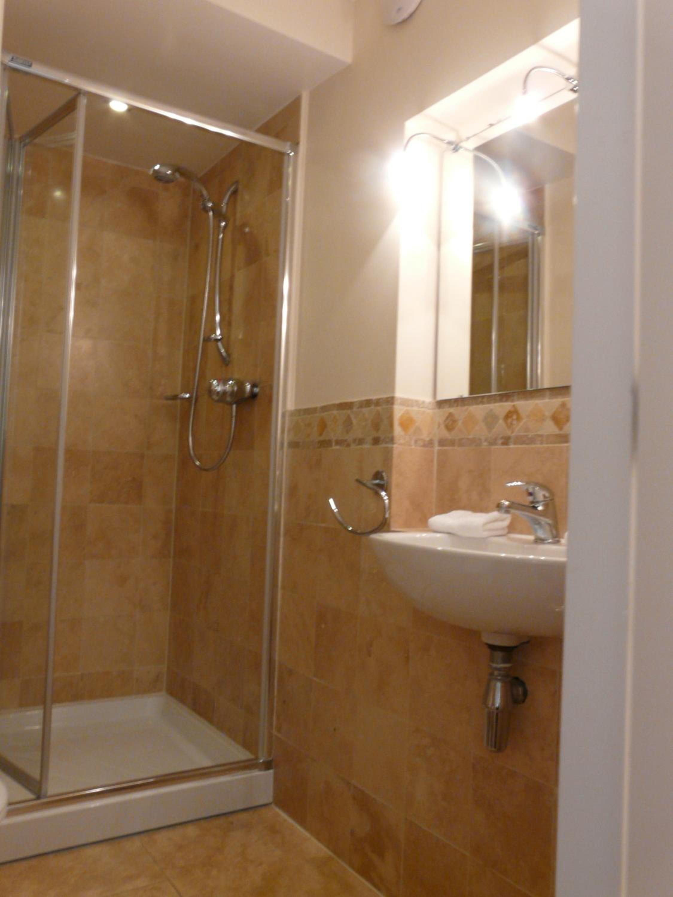 Standard Double Room photo 2