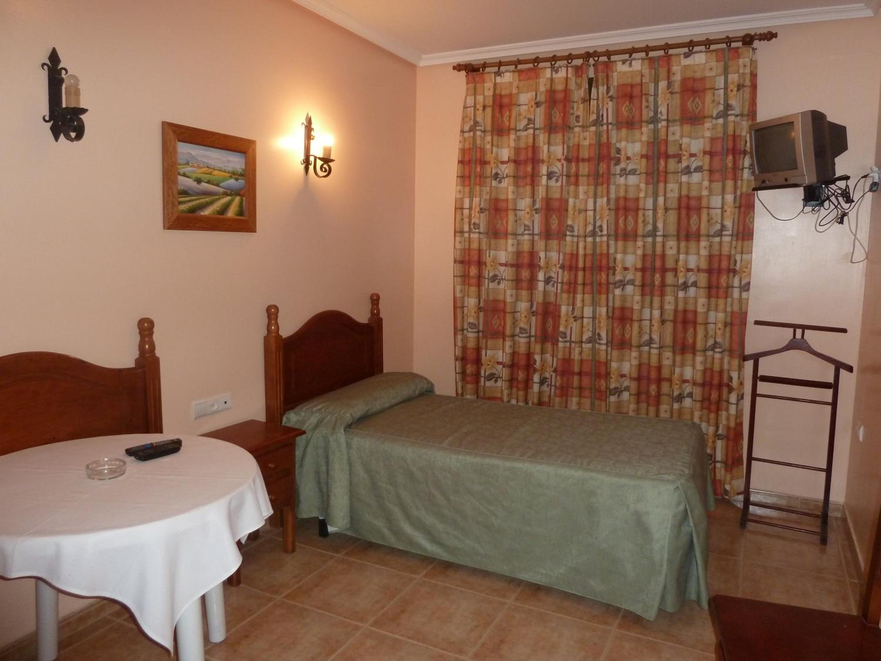 Standard Single Room photo 2