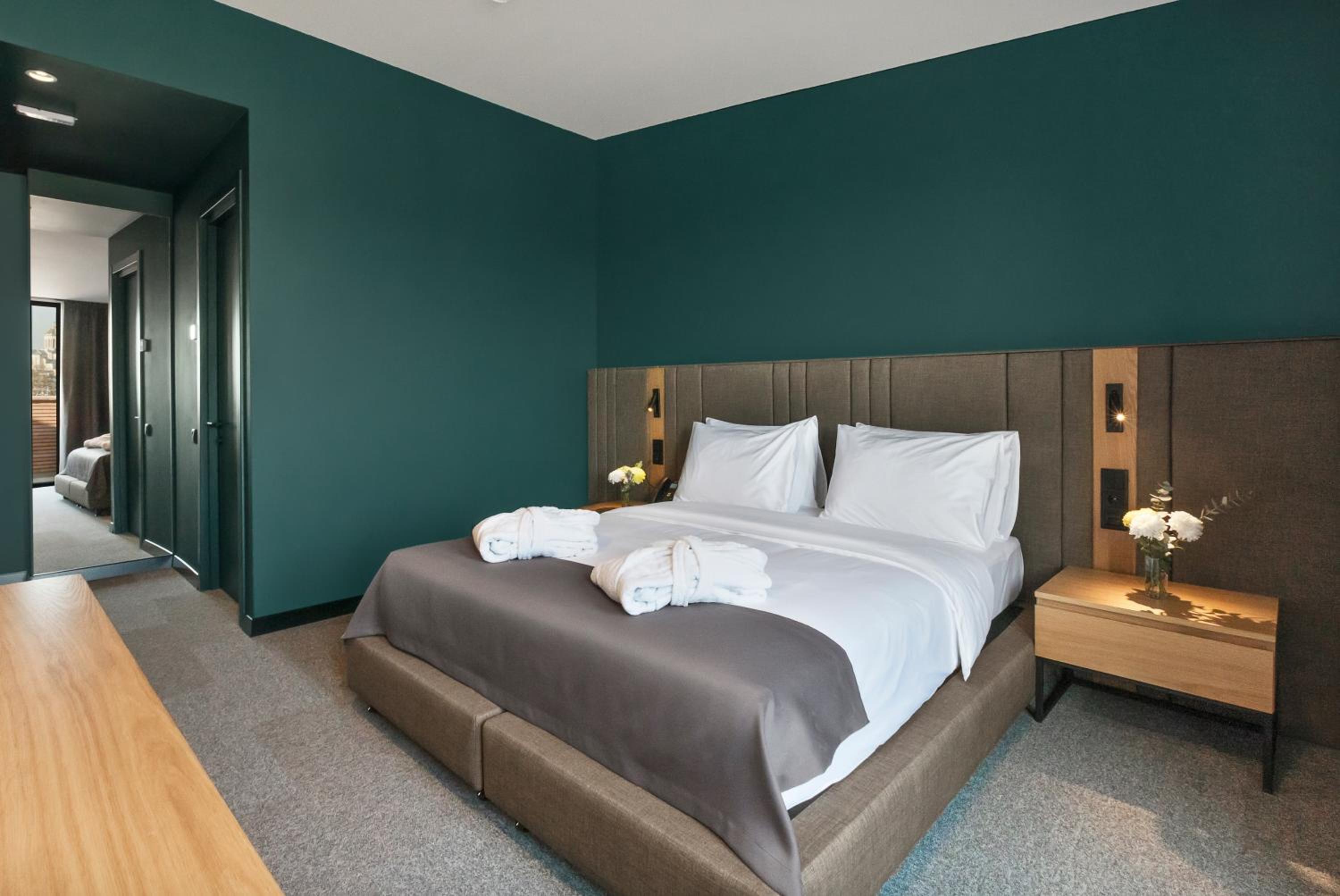 Standard Double Room - Photo 4