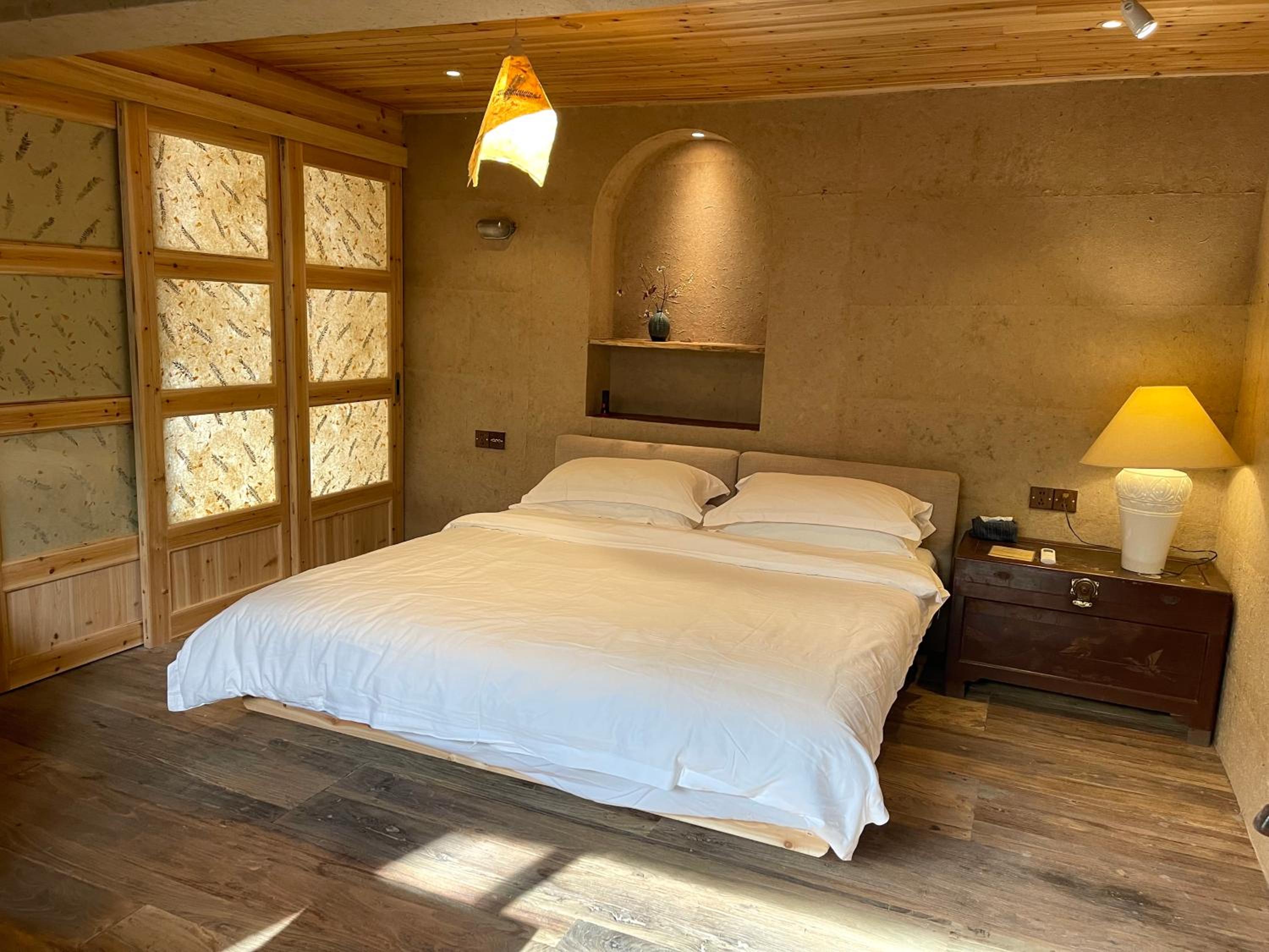 Double Room With Private Bathroom photo 1