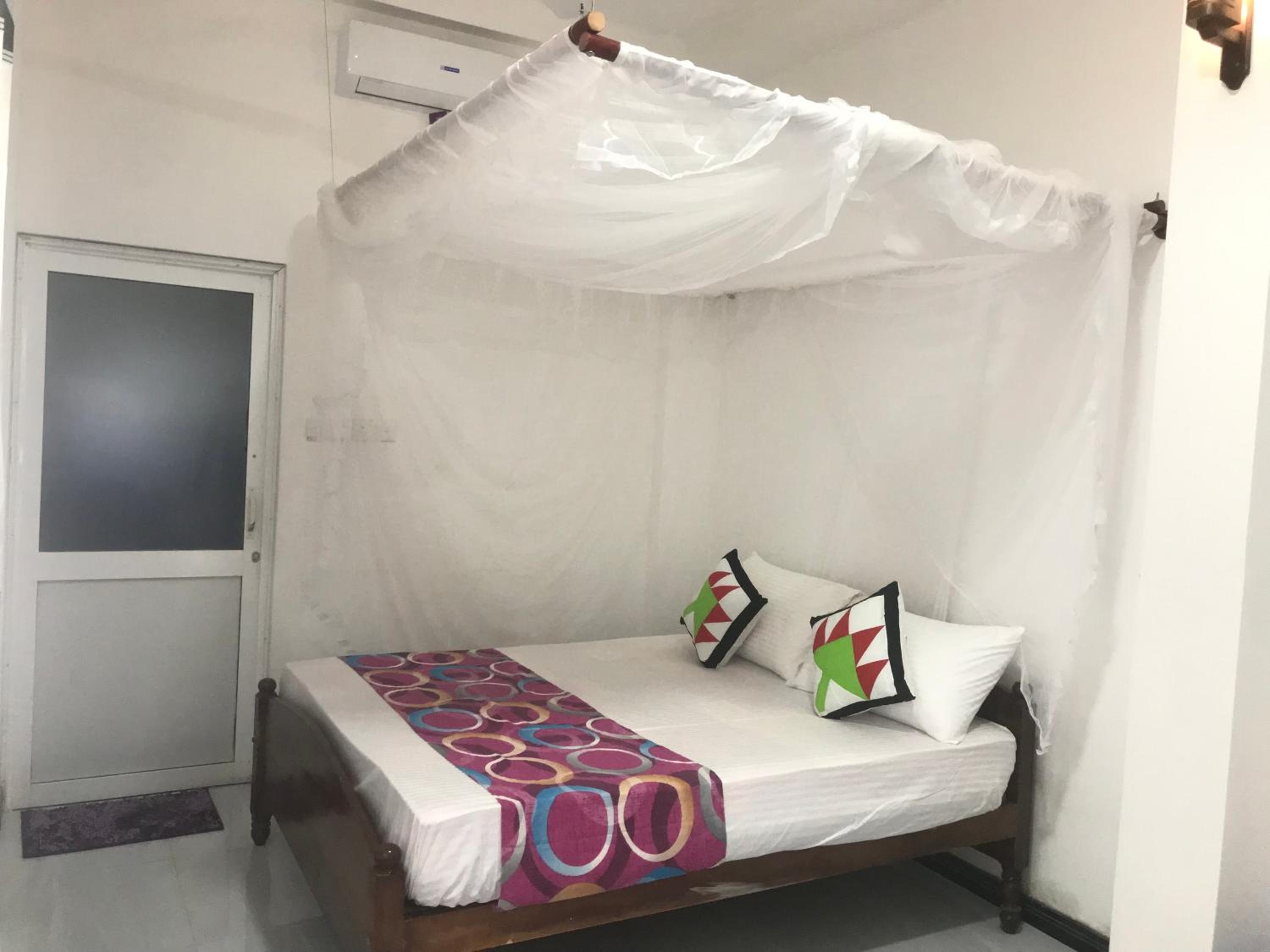 Standard Double Room with Fan photo 3