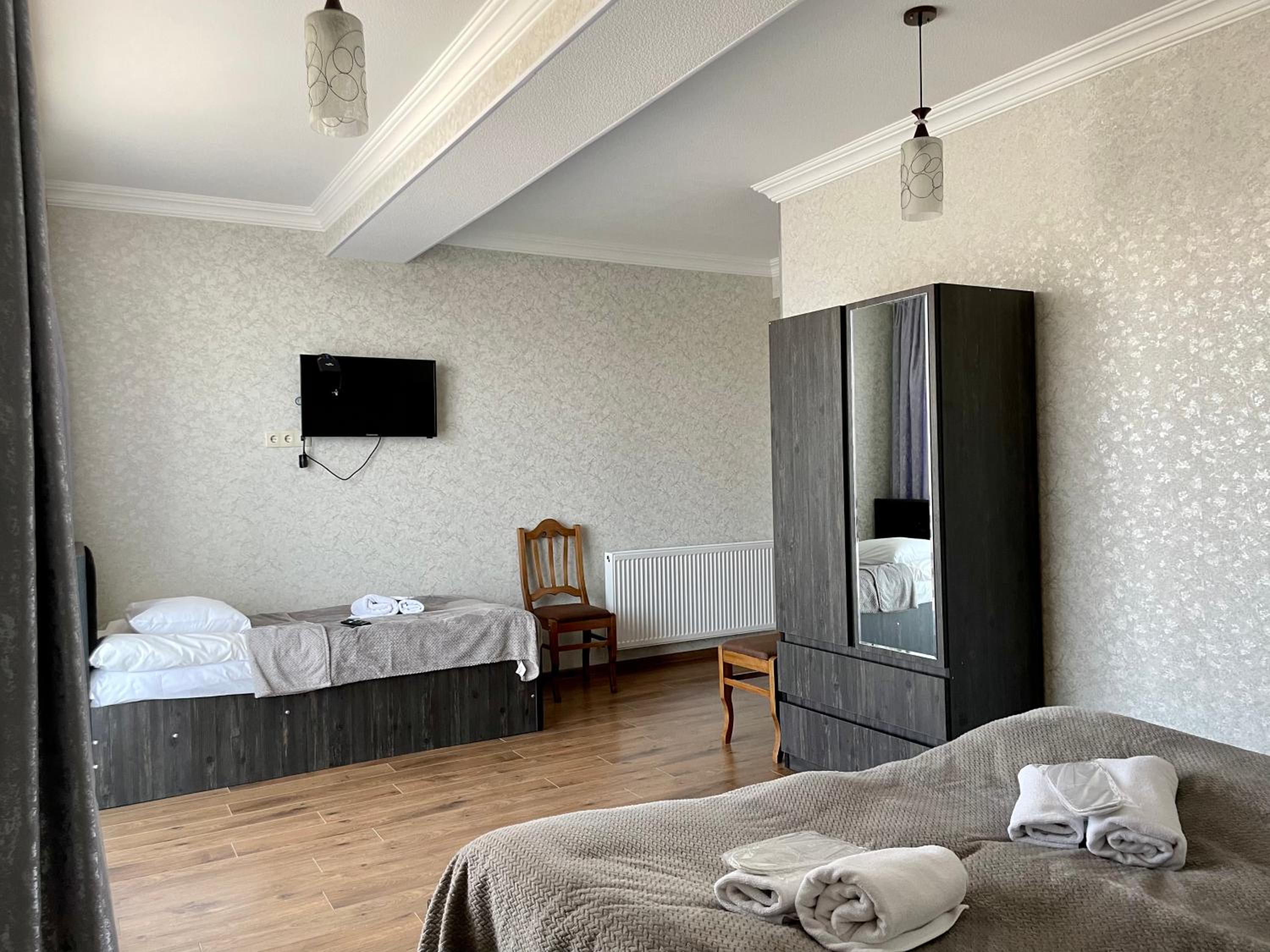 Triple Room with Balcony photo 3