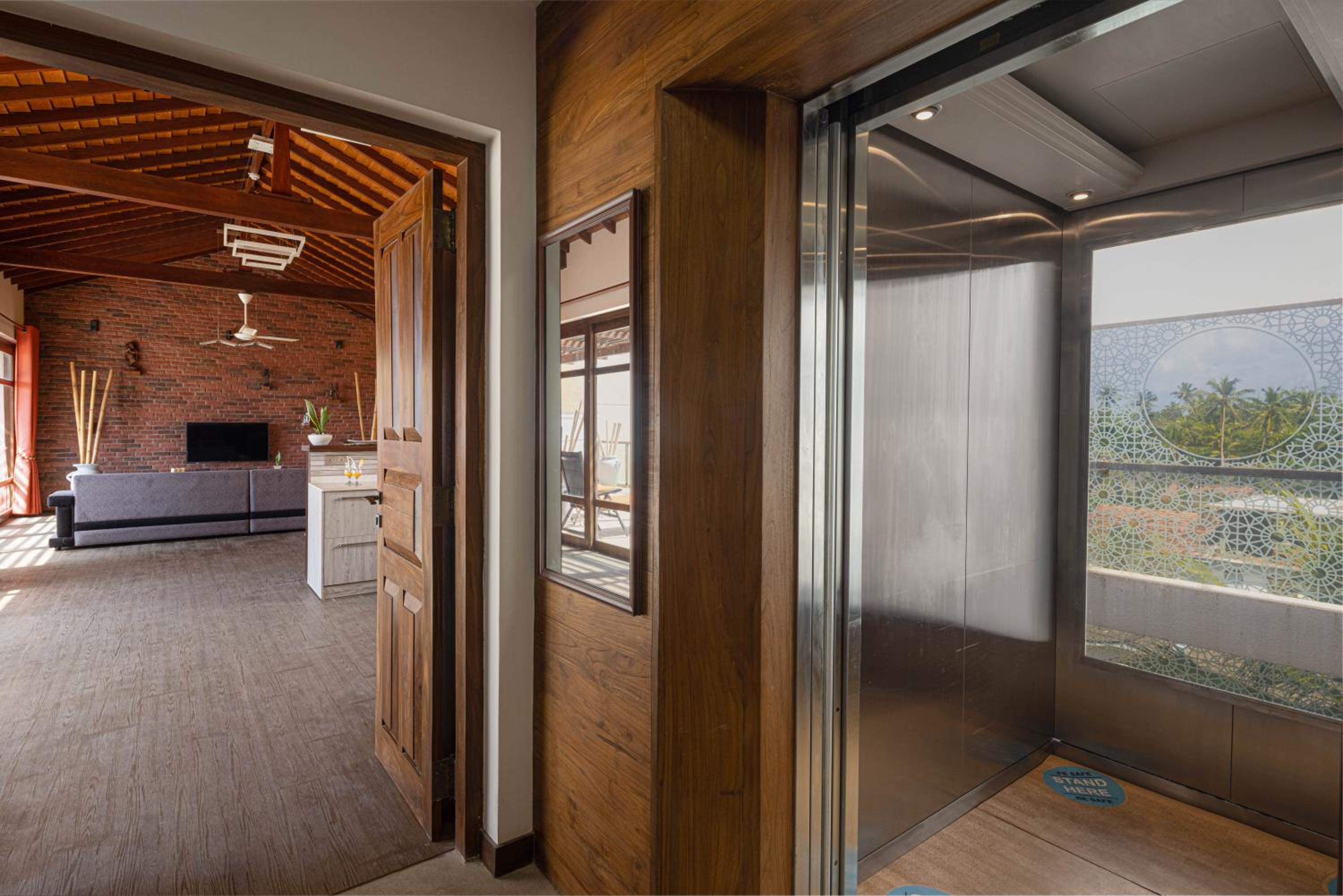 Penthouse Apartment - Photo 11