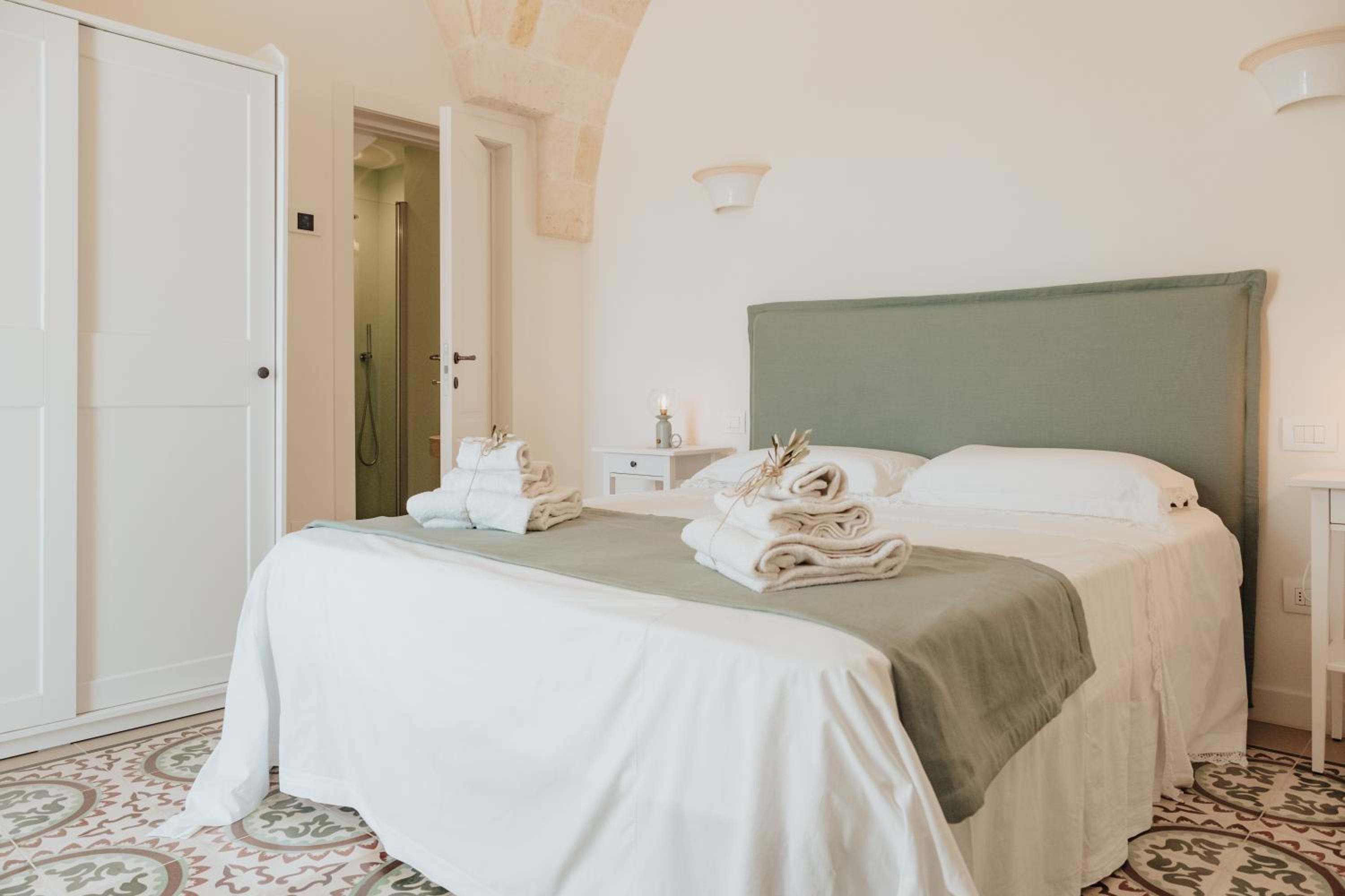 Superior Deluxe Double or Twin Room  photo 1