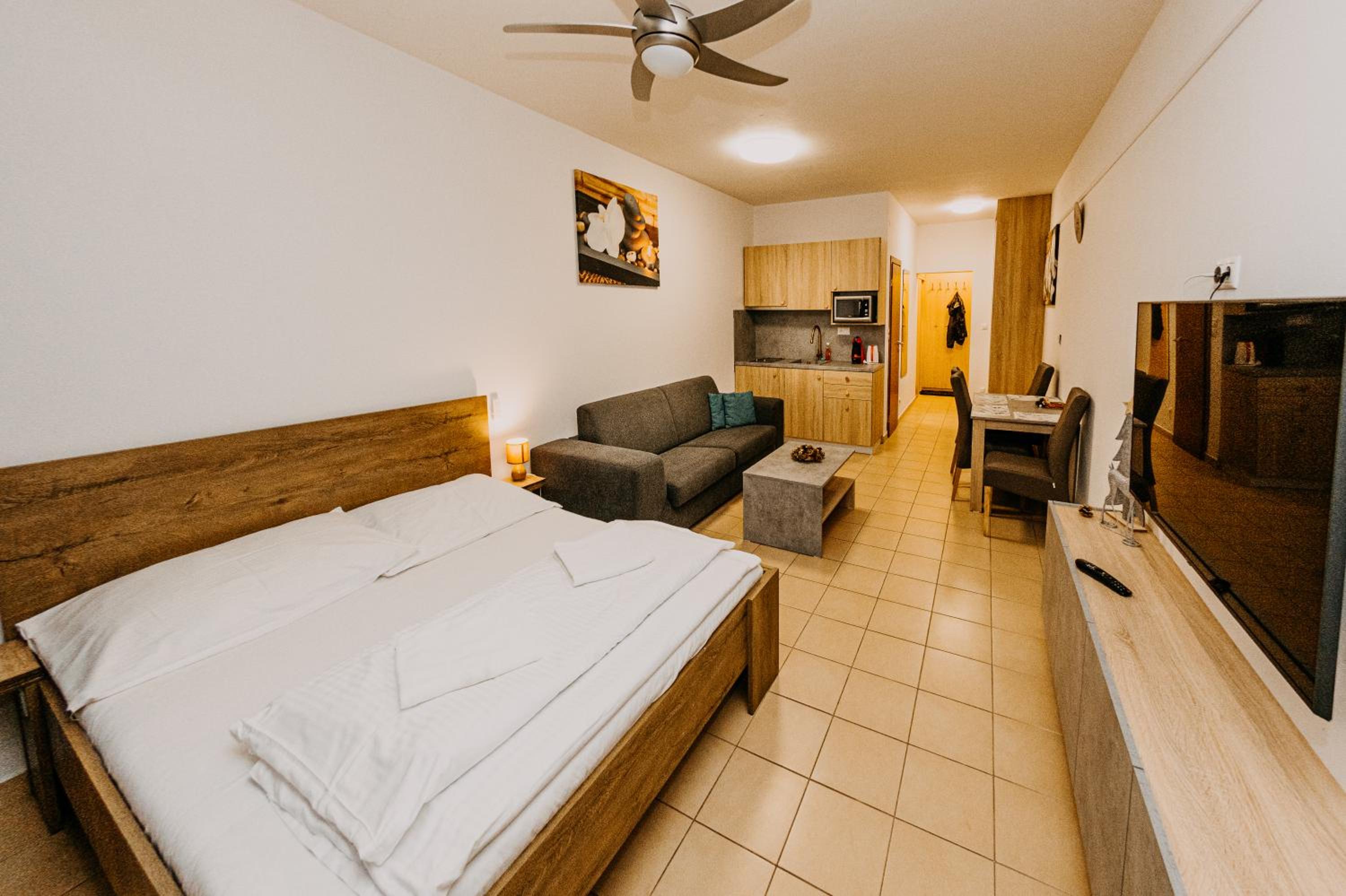Apartment with Balcony - Photo 1