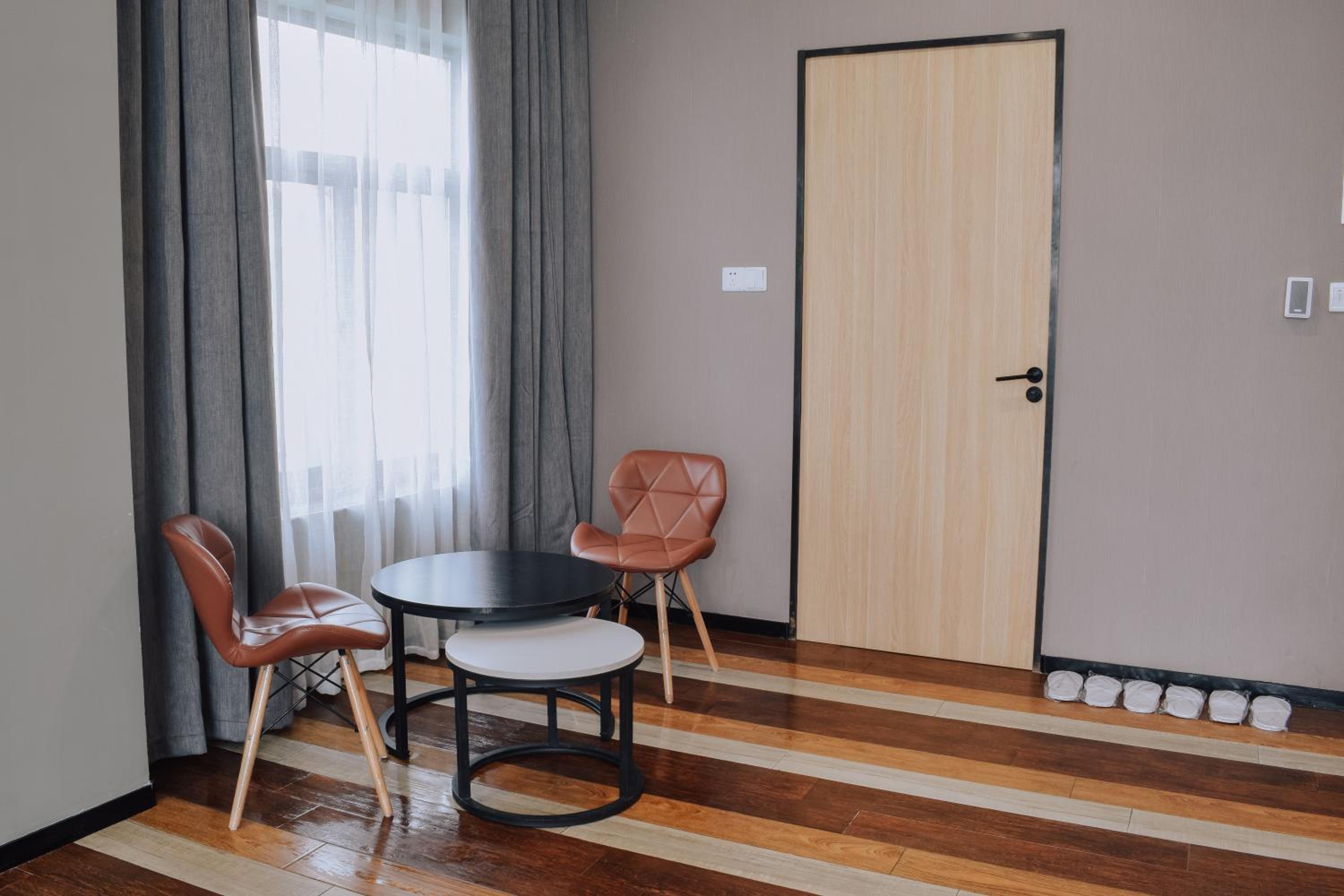 Family Suite - Photo 6