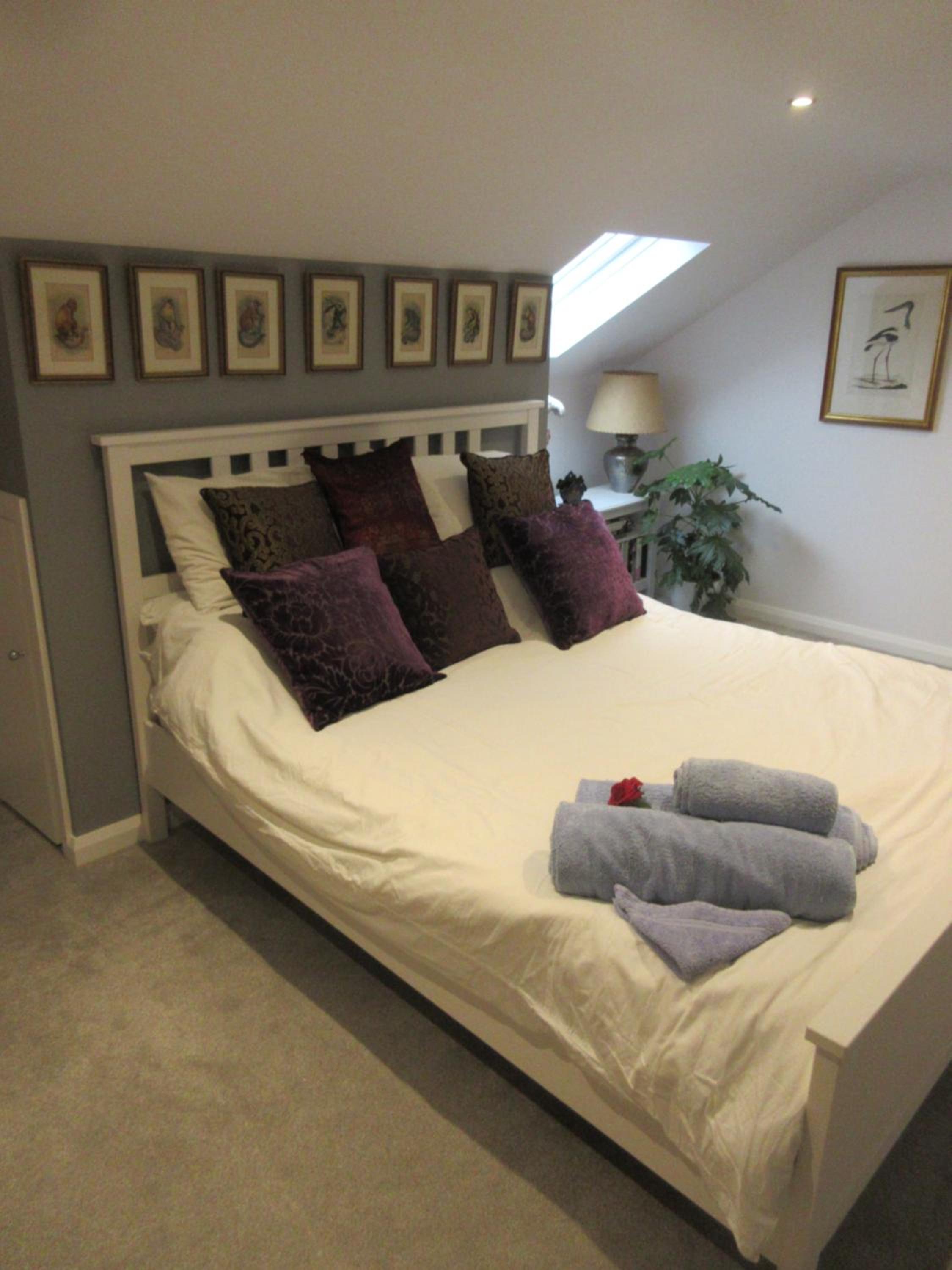 Double Room with Private Bathroom - Photo 19