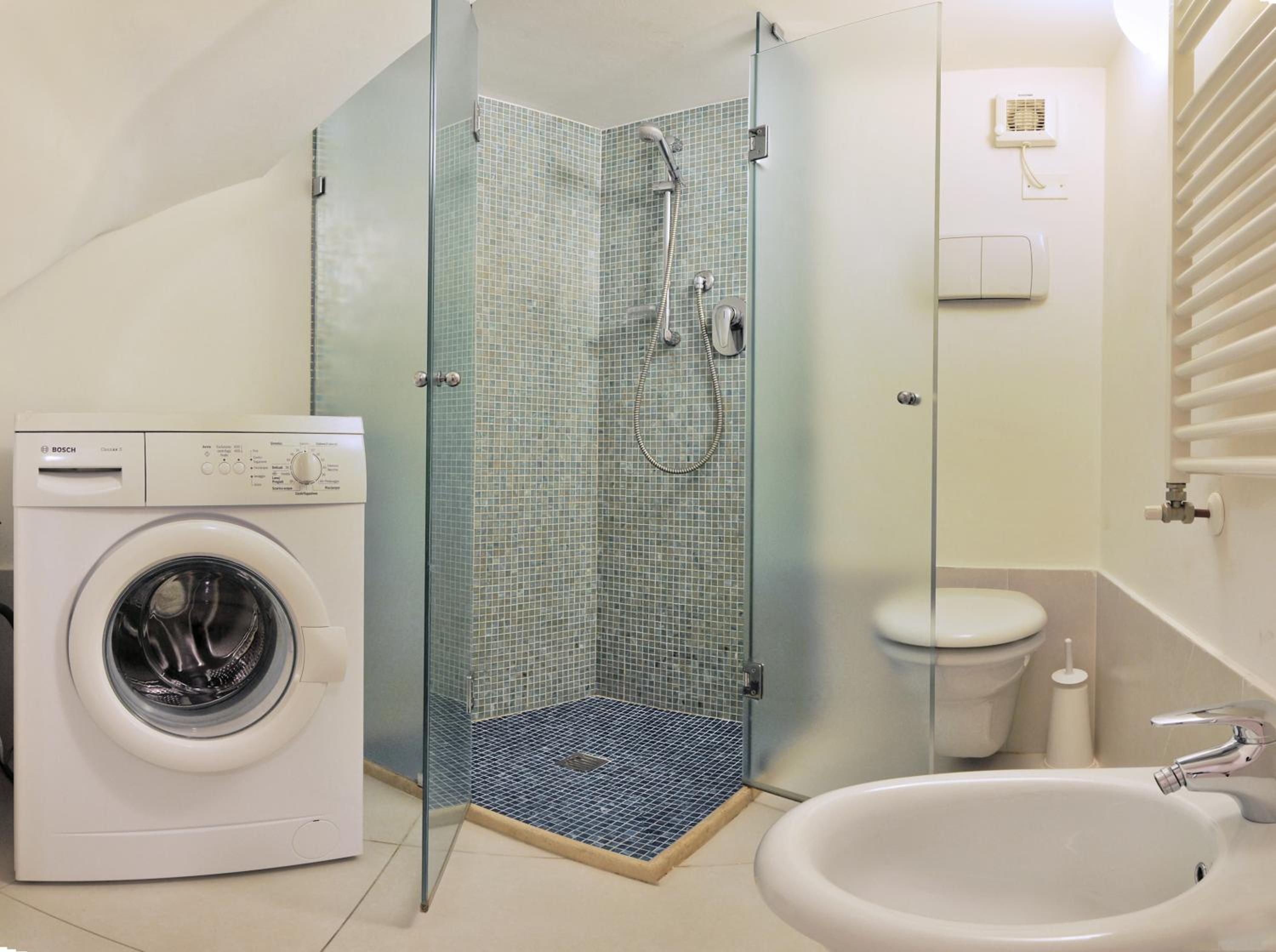One-Bedroom Apartment - Separate Building - Photo 12