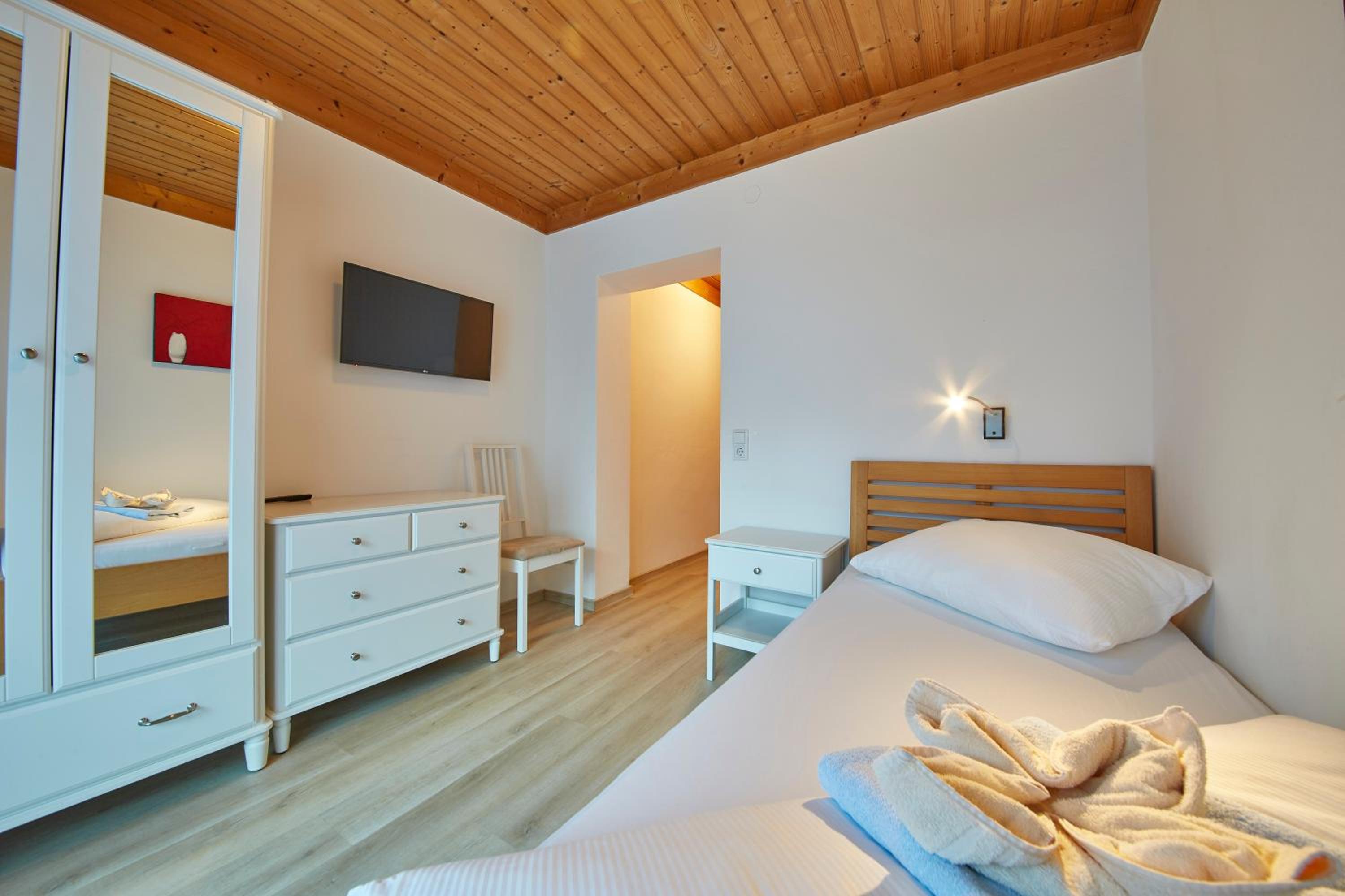 Single Room photo 1