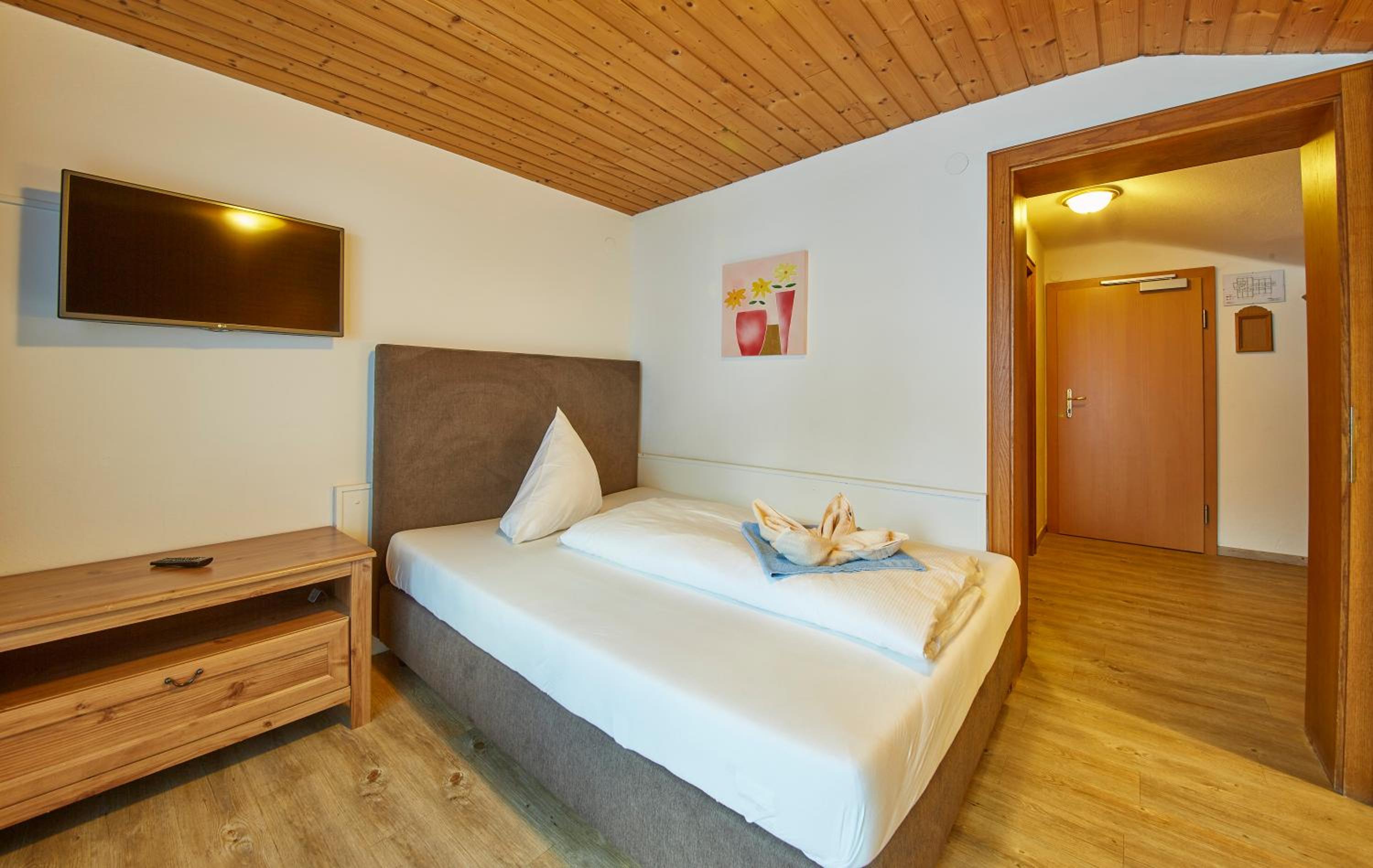 Single Room photo 3