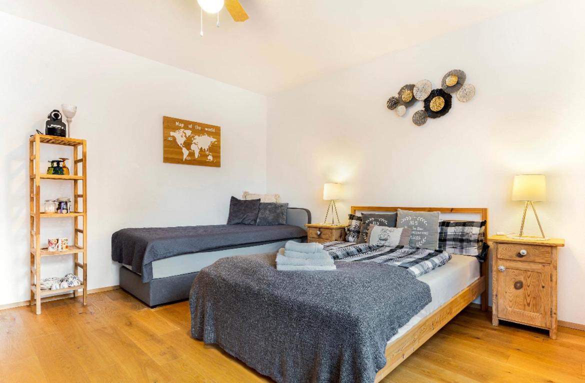 Triple Room with Mountain View
