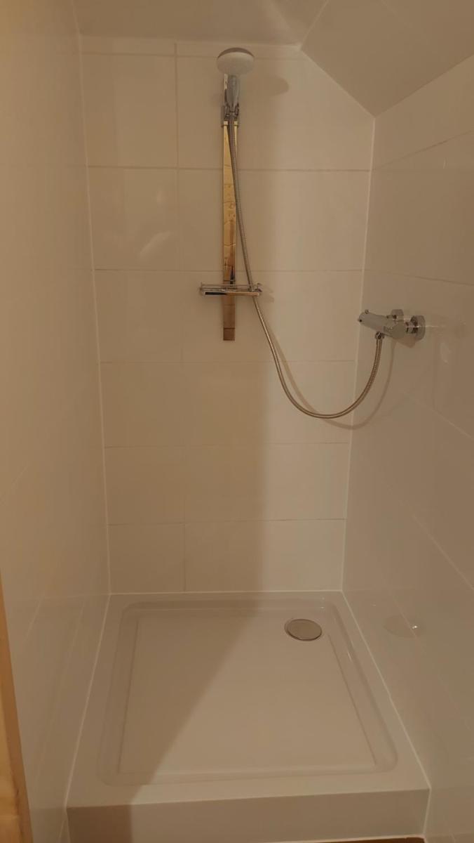 Family Room with Private Bathroom photo 3