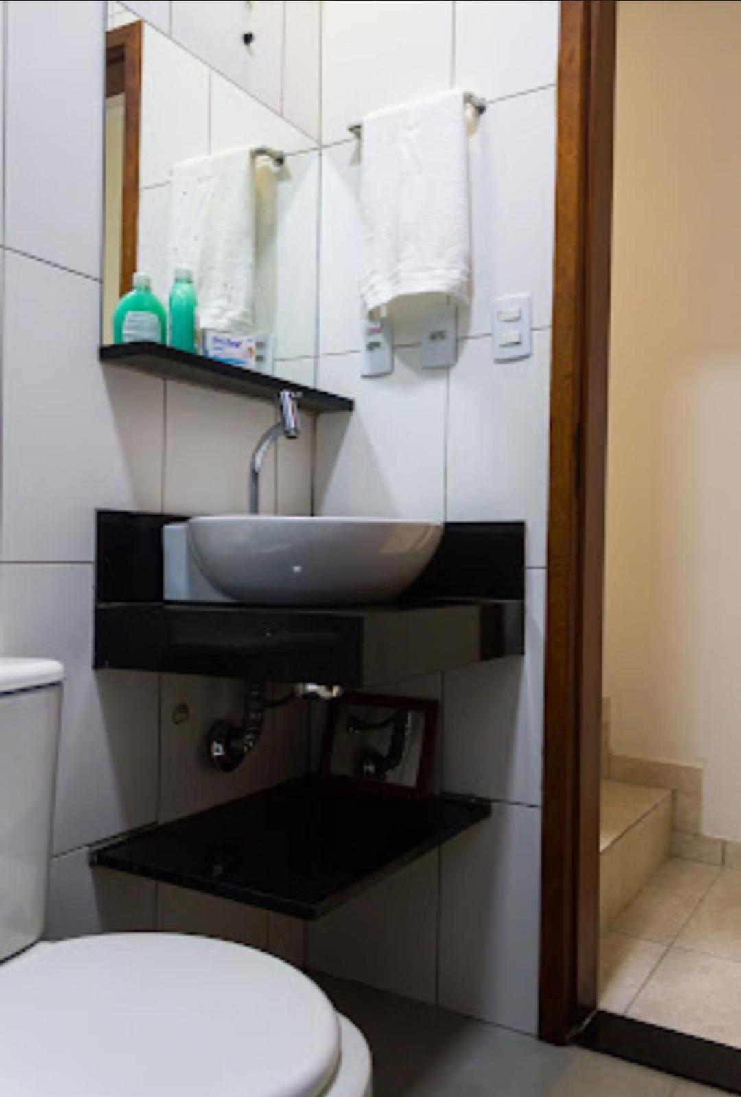 One-Bedroom Apartment - Photo 16