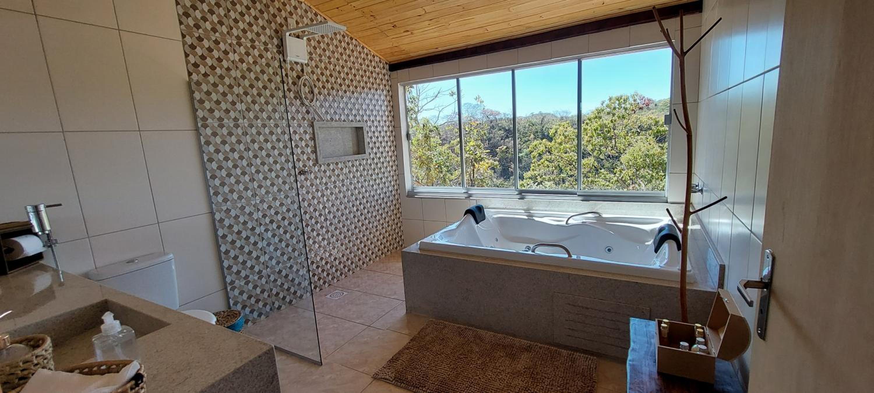 King Room with Spa Bath - Photo 9