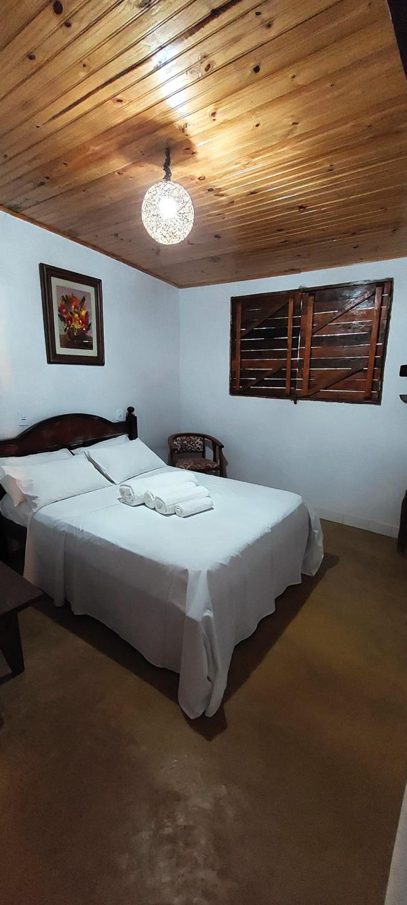 Standard Suite - Photo 10