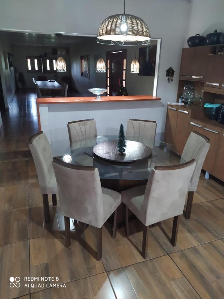 Seven-Bedroom House photo 3