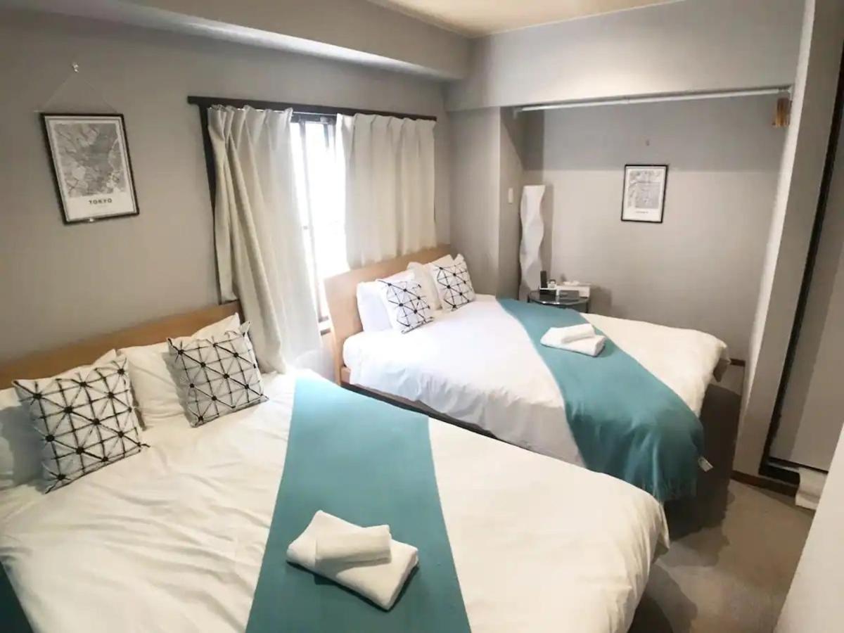 Family Room with Private Bathroom photo 3