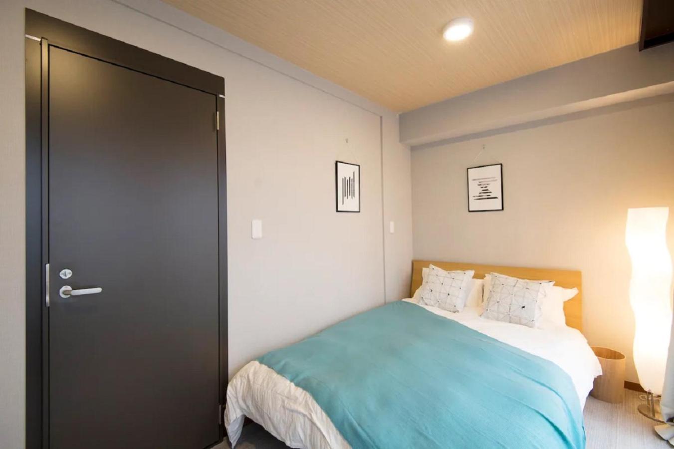 Family Room with Private Bathroom photo 1